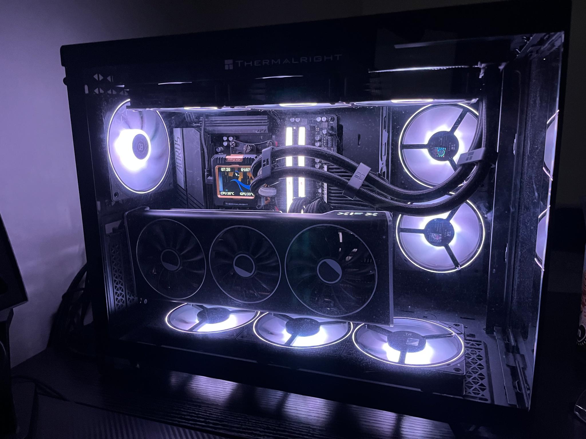 RX 7800 XT XFX MERC