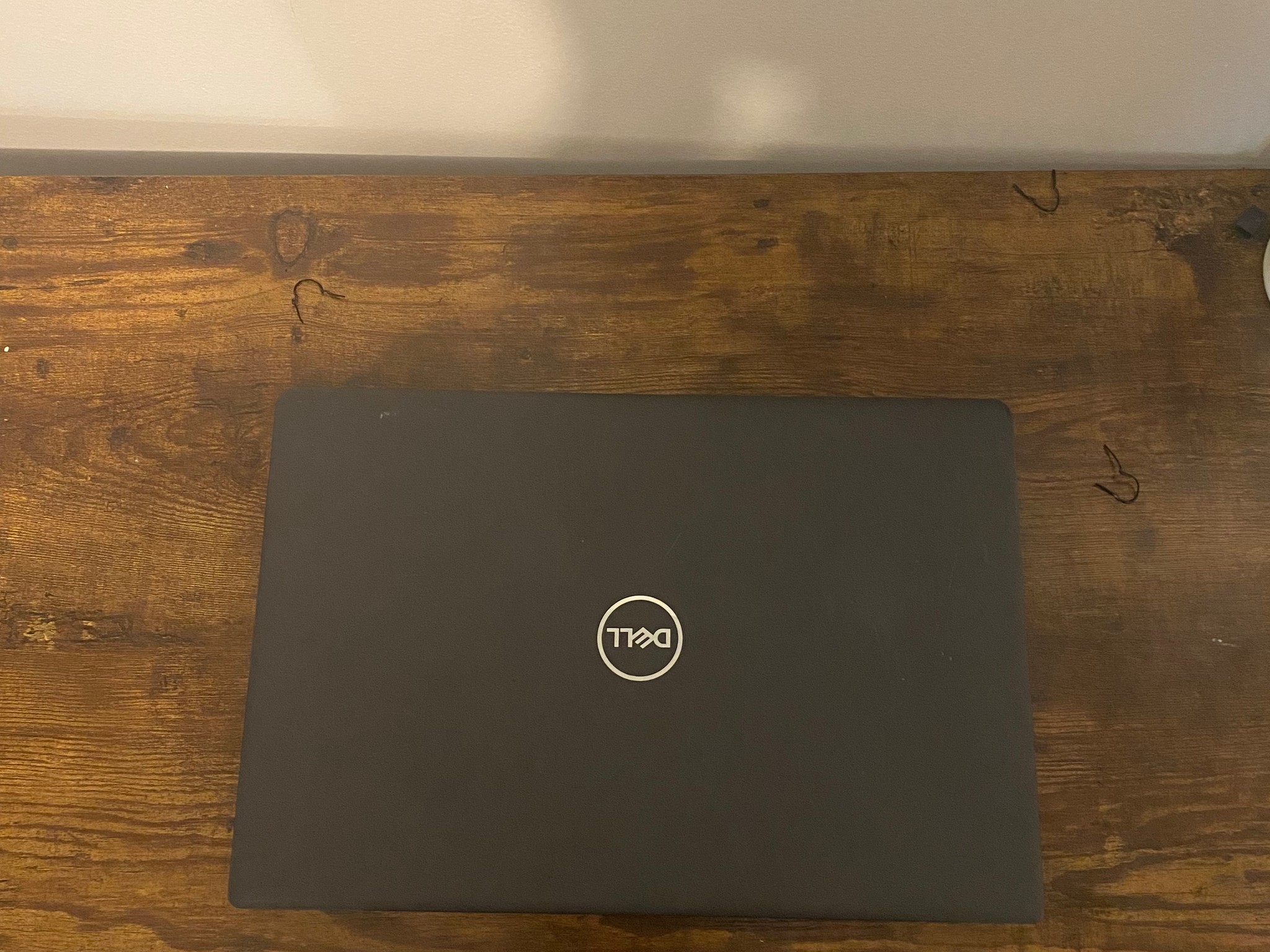 DELL Latitude 3510 i5 10th gen 8 Gb ram with charger