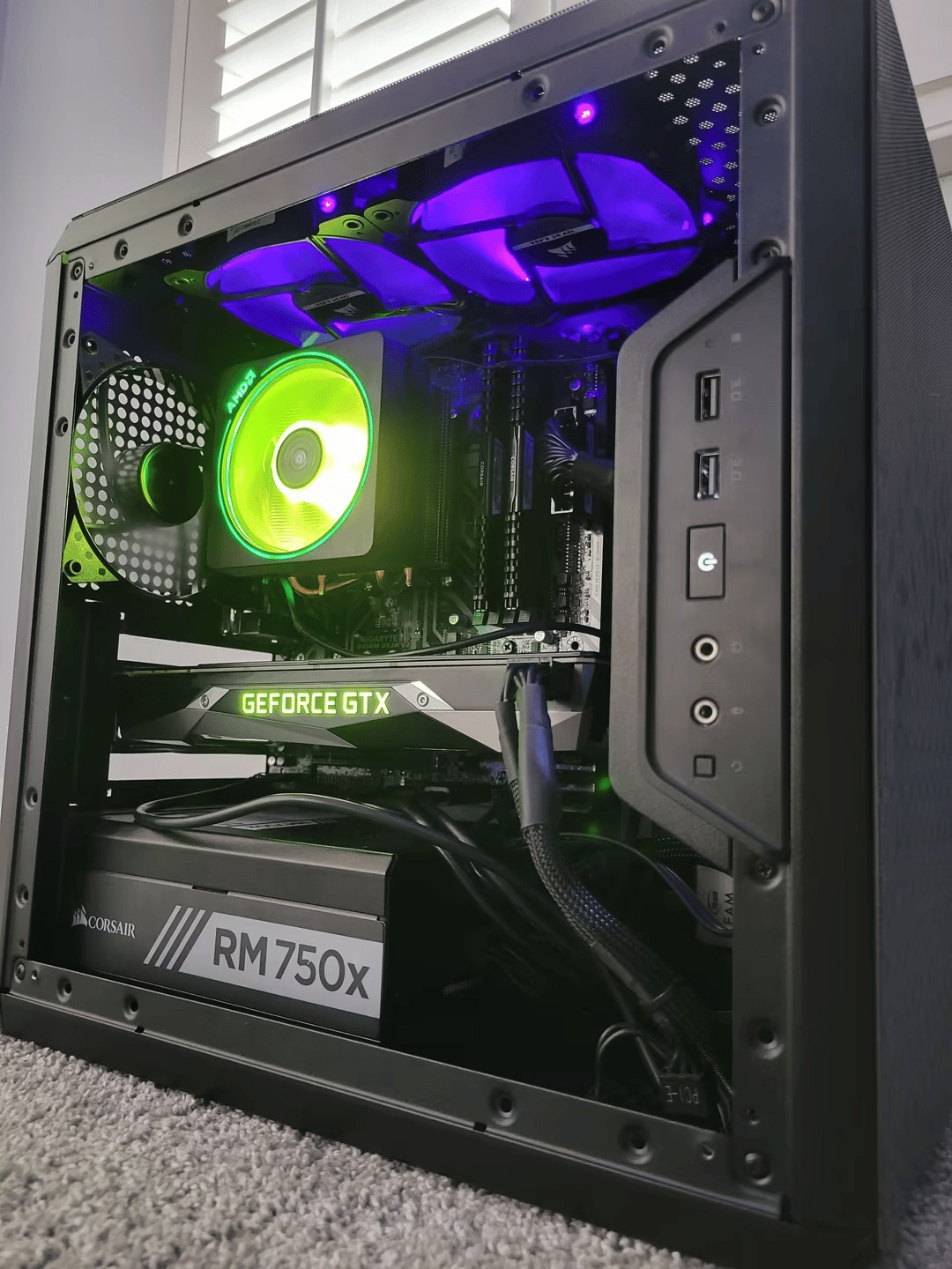 AMD Ryzen 5 3600x GTX 1080 Founders Compact Gaming PC! + Open box Razer Deathadder Mini