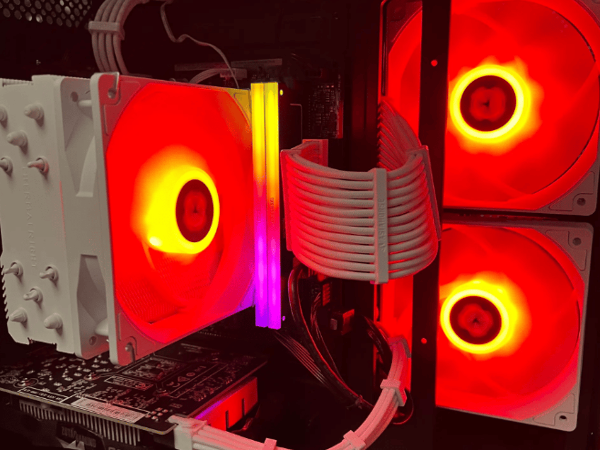 Intel i5 9500 |GTX 1650 Super | 16 GB DDR4 RAM