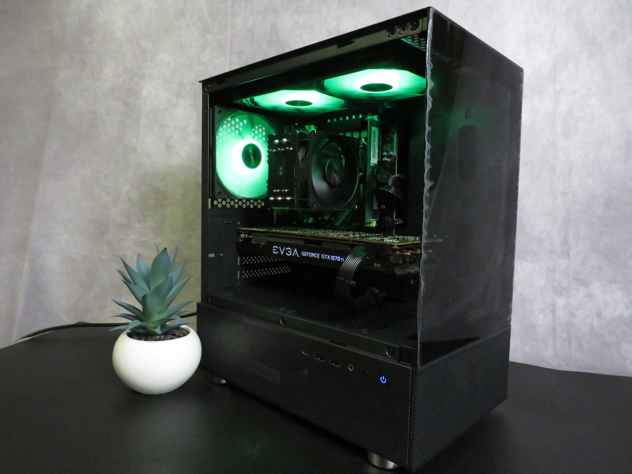 Budget Entry Level Gamer: Xeon E5-2650 v4 + EVGA GTX 1070ti + 32 GB DDR4 + 1TB SSD
