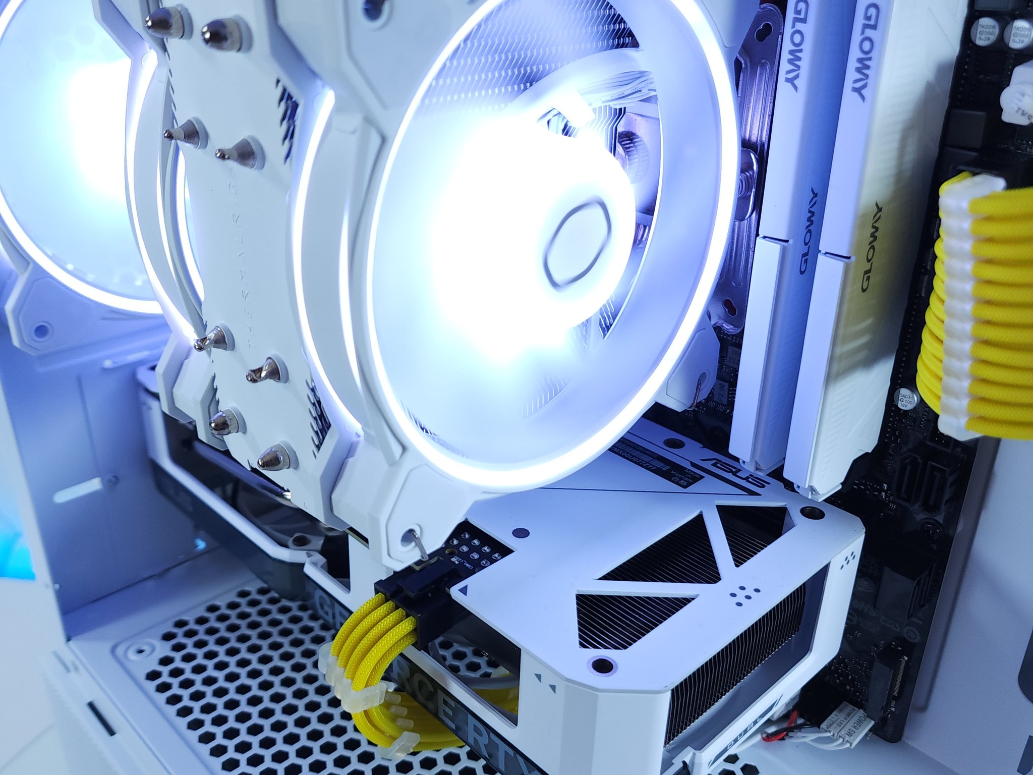 💛RTX 4060●Ryzen 7 5700X●1080p Gaming PC