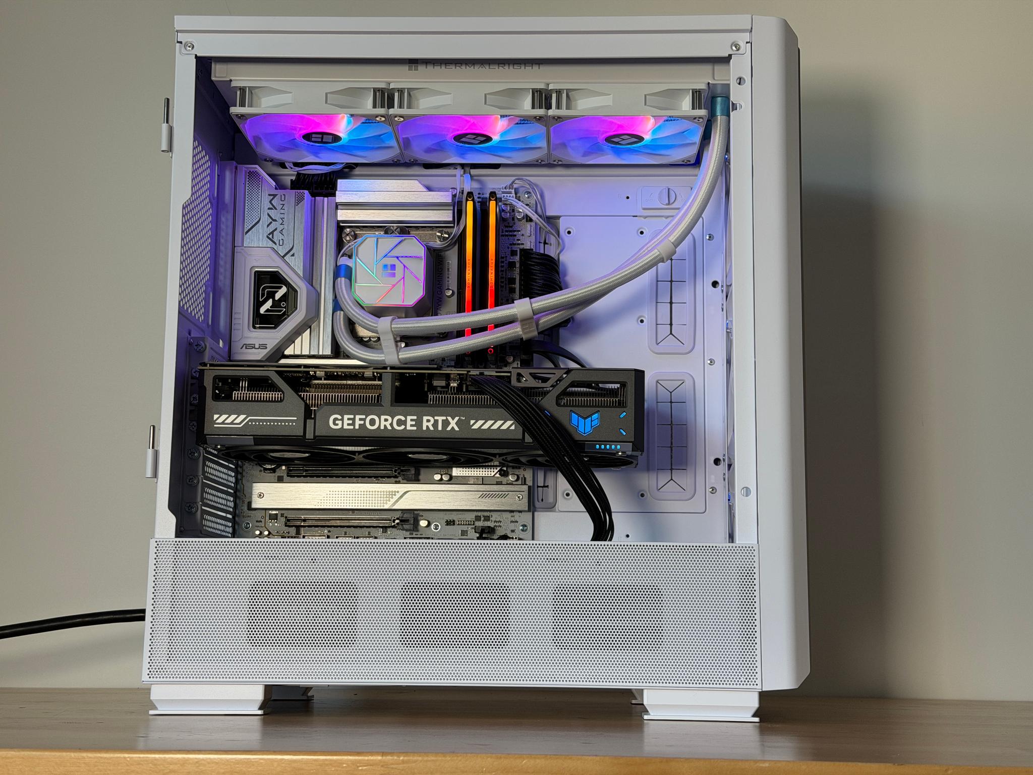 RTX 5070 Intel Core Ultra 265KF Gaming PC