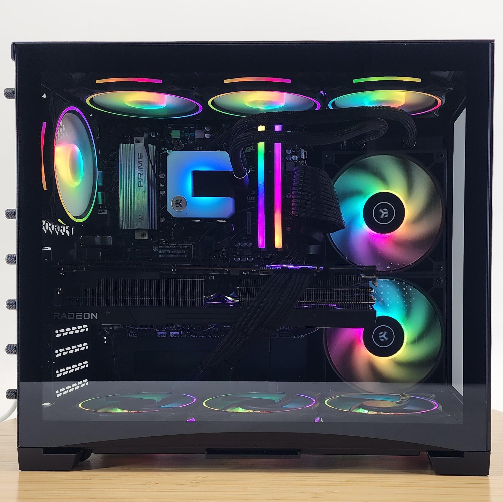 Gaming PC Ryzen 7 7800X3D 32GB RAM 2TB SSD RX 7900 XT 20GB Windows 11 Computer