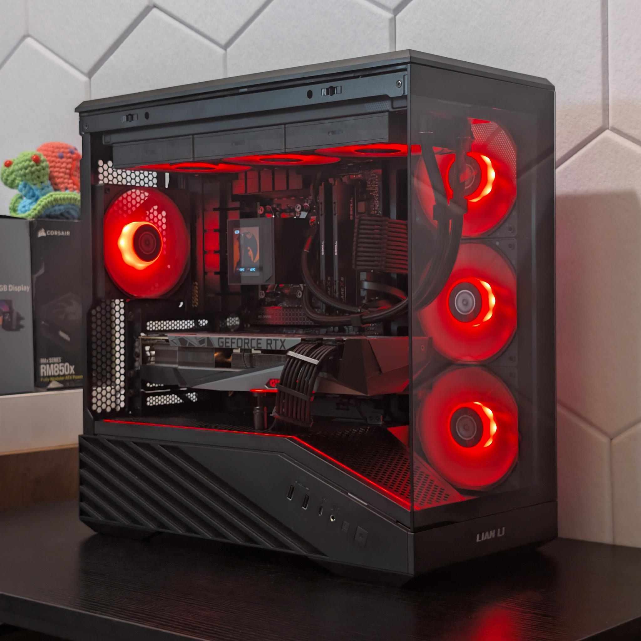 🐦‍⬛🔥1440p Gaming Beast | RTX 3080Ti | Ryzen 7 7700X | 2TB SSD | 32GB RAM | WiFi 6 & Bluetooth🔥🐦‍⬛