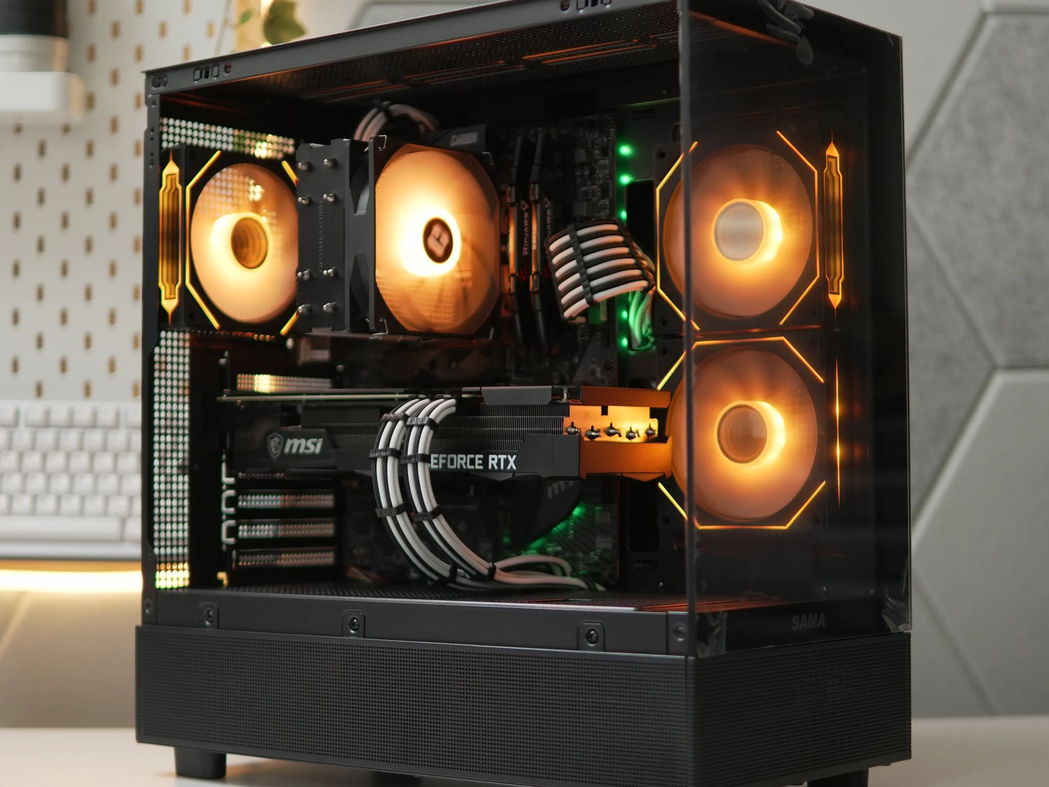 Epic Gaming PC | RTX 3070ti + RYZEN 5 5600x + 32gb RAM