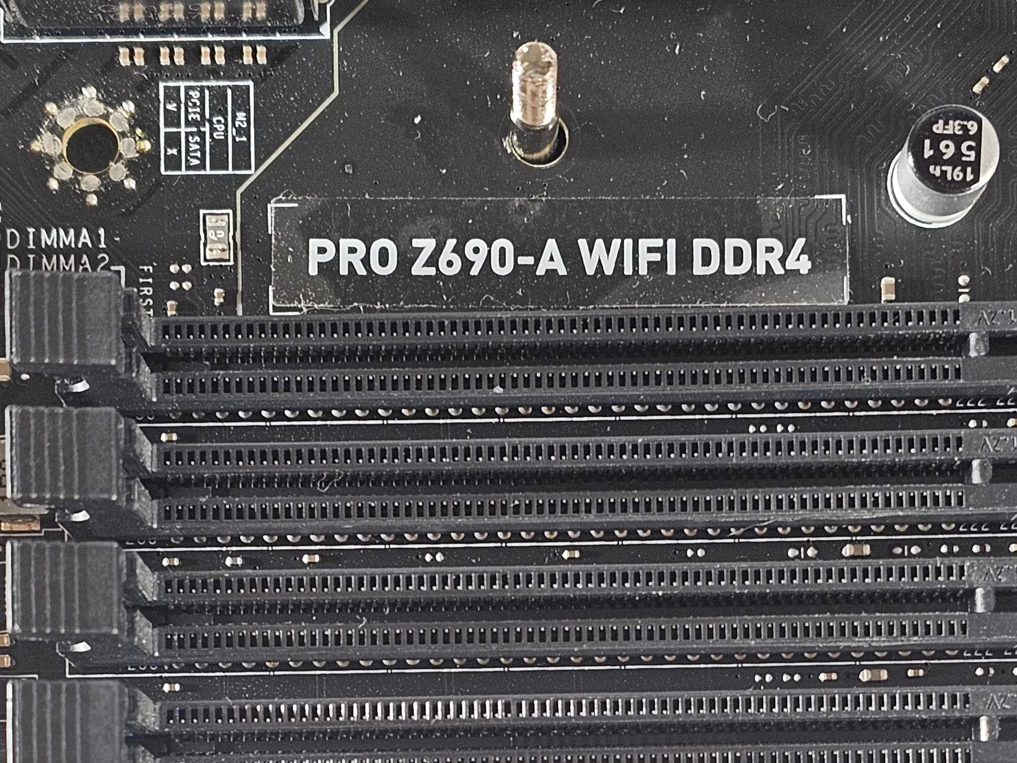 MSI PRO Z690-A WIFI DDR4 LGA1700 ATX Motherboard