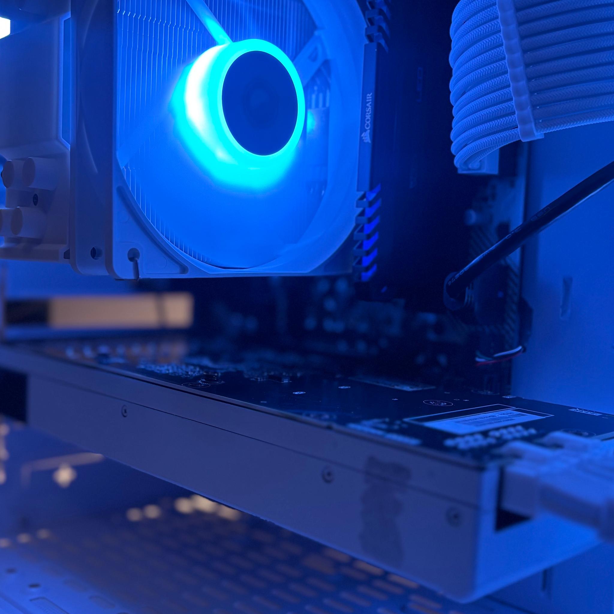 White Gaming PC - RTX 3070, Ryzen 5 3600, 16GB RAM, 512GB SSD