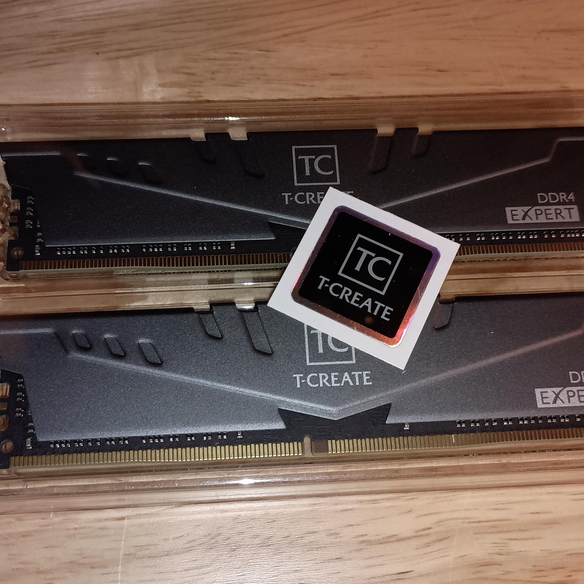 32GB DDR4 3200mhz - Team Group T-Create Expert memory kit, 2x 16gb udimms.