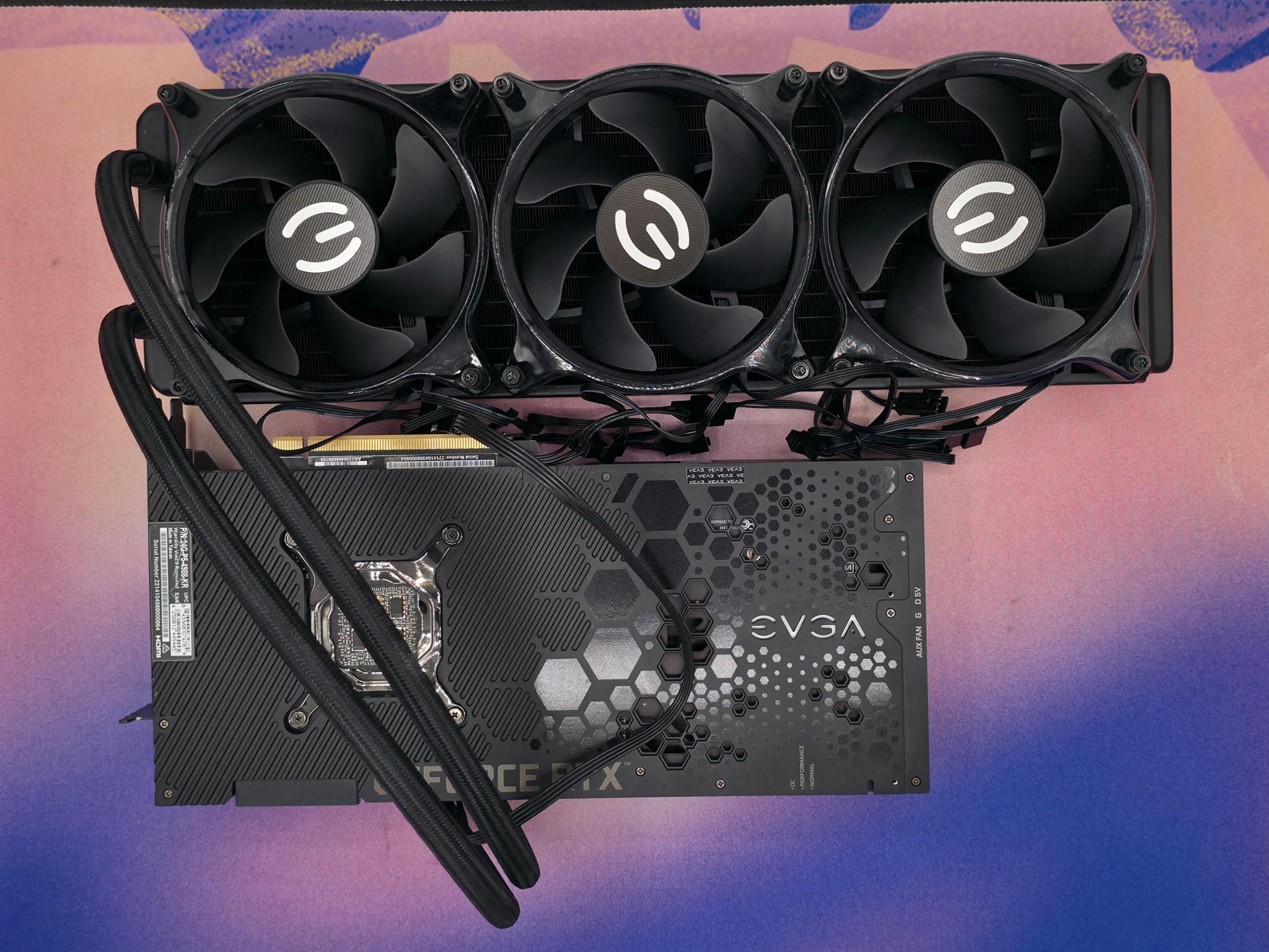 EVGA RTX 3090Ti FTW3 Hybrid