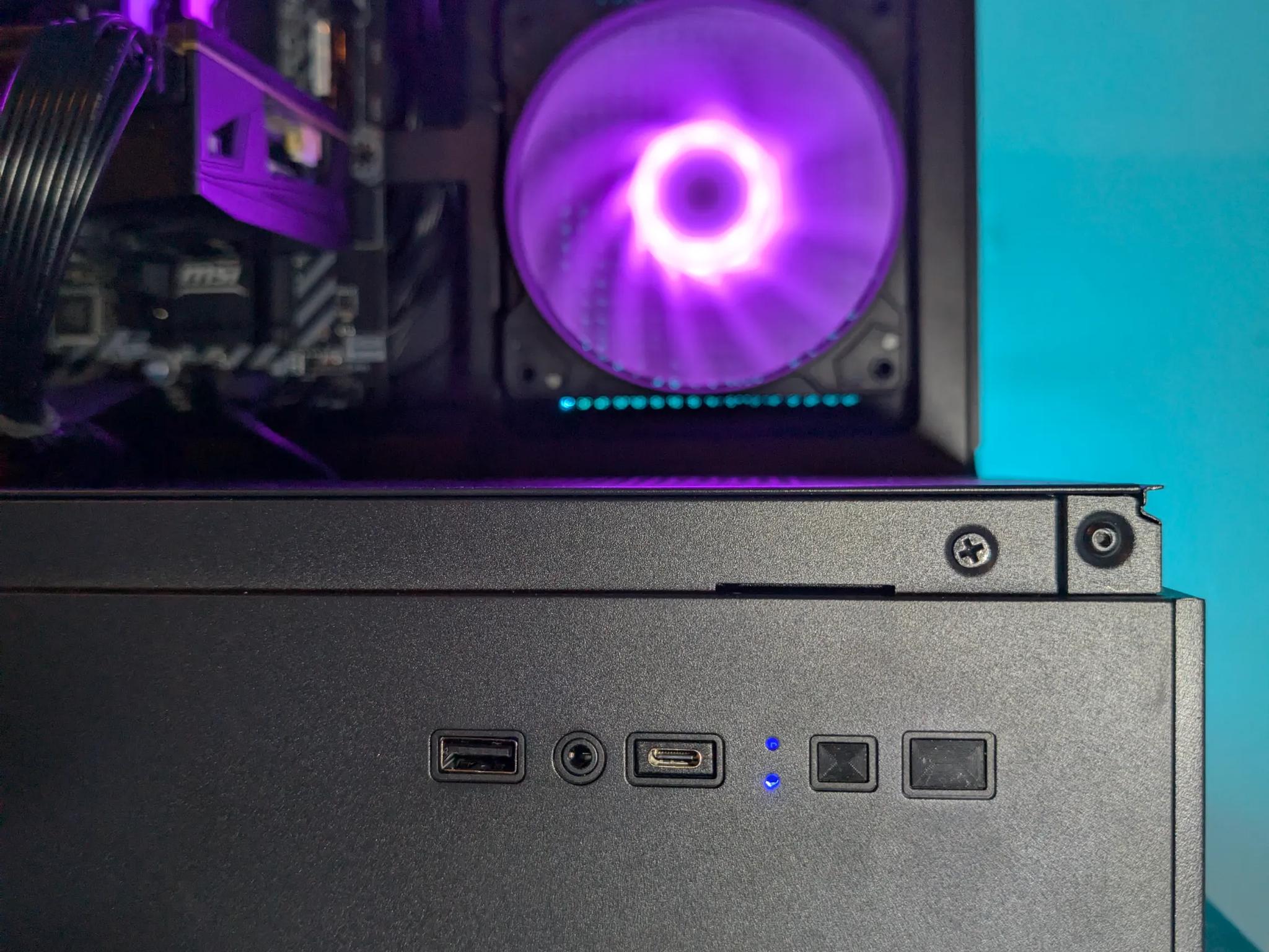 Ryzen 7 1700X, RX580 GAMING AND STREAMING PC