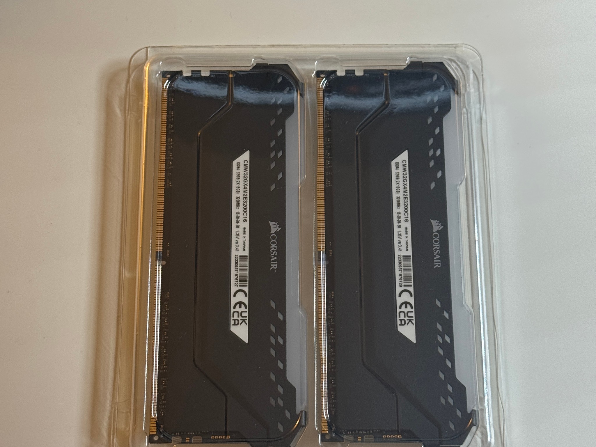 Corsair Vengeance RGB DDR4 32GB
