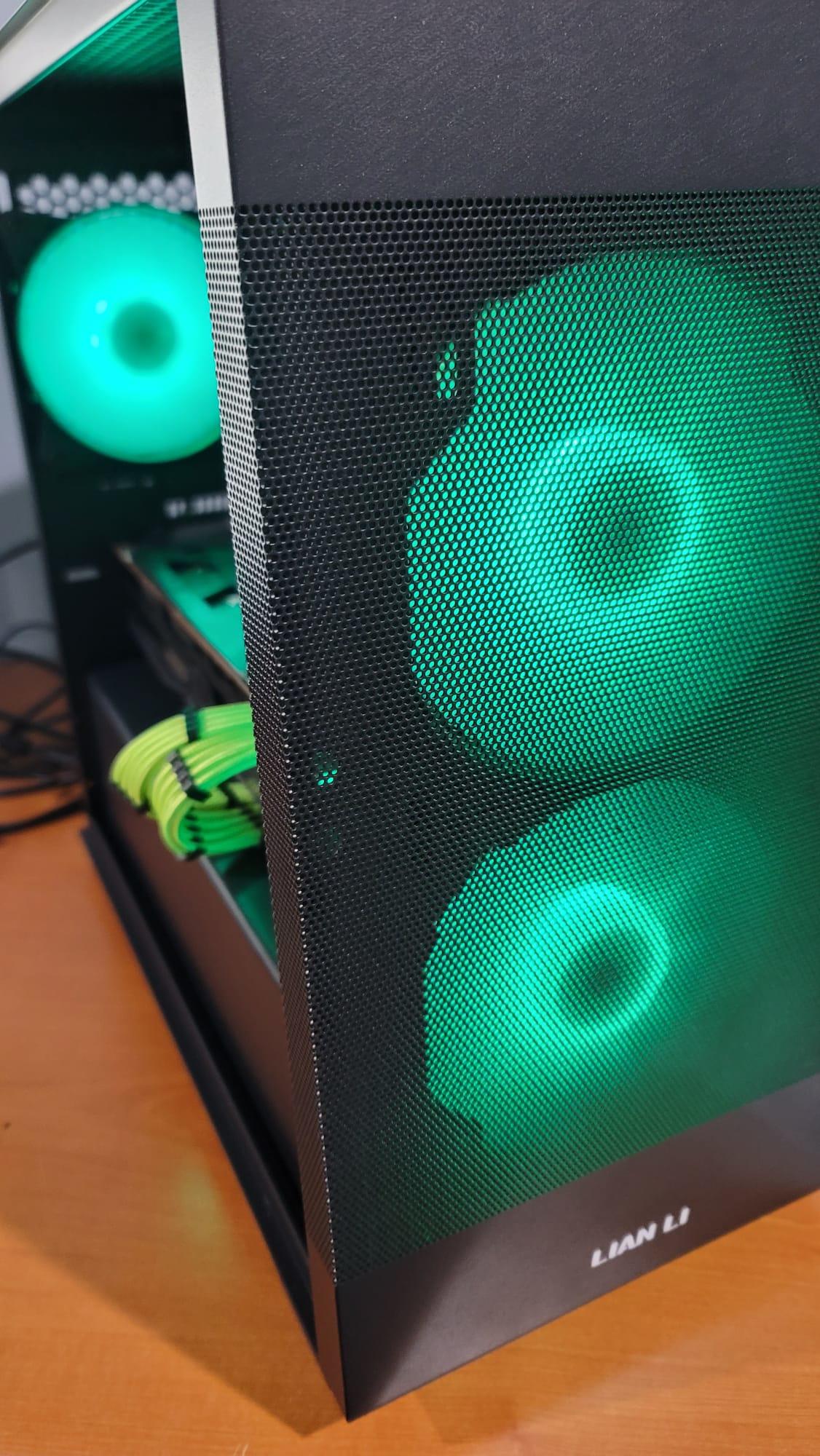 Build 3657 ( Ryzen 5 3600 5700XT)