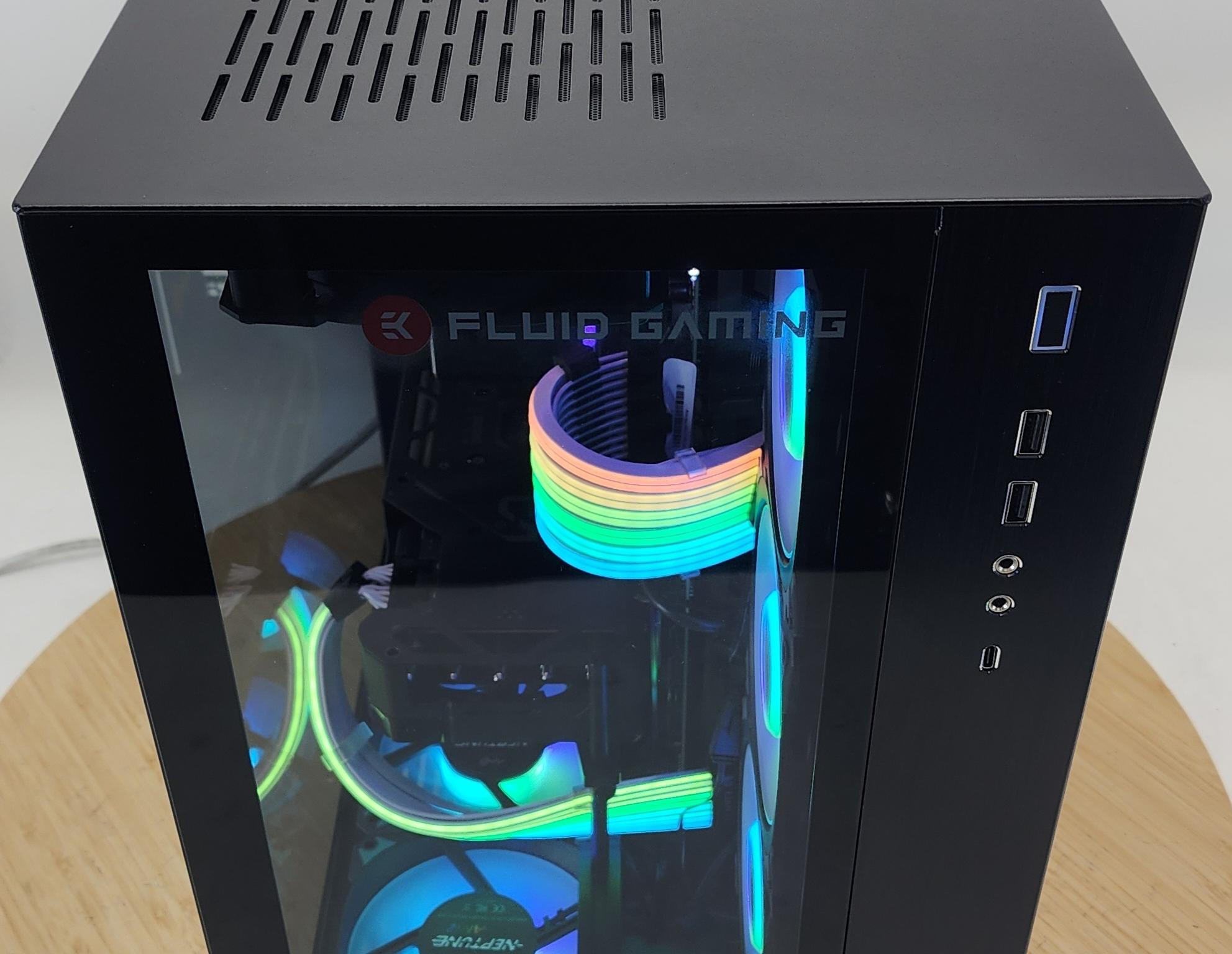 Gaming PC Ryzen 7 7700X 16GB RAM 1TB SSD RX 7800 XT 16GB Windows 11 Computer