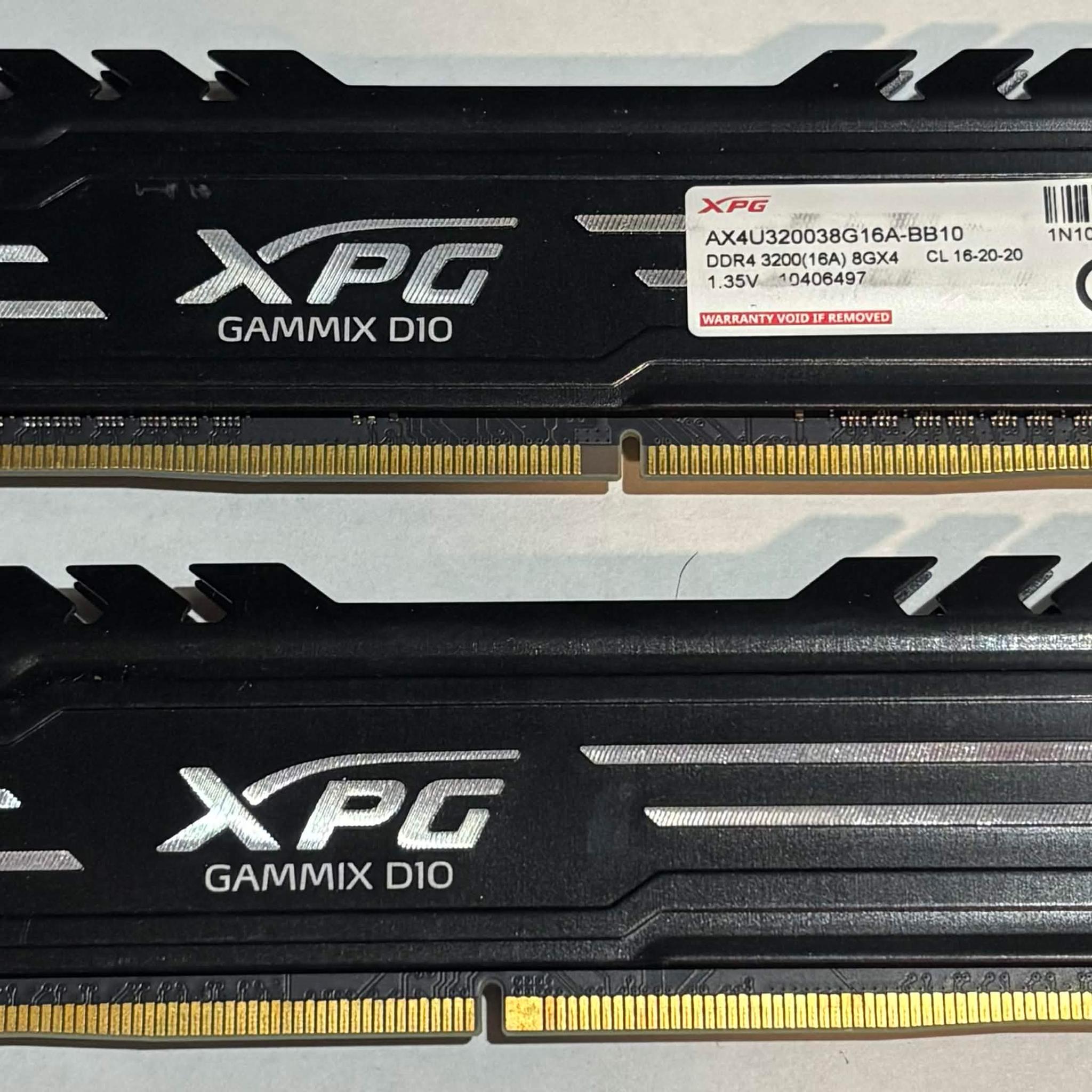 XPG Gammix D10 16GB (2x8GB) DDR4 3200MHz CL16 Gaming Memory Kit | Tested Working