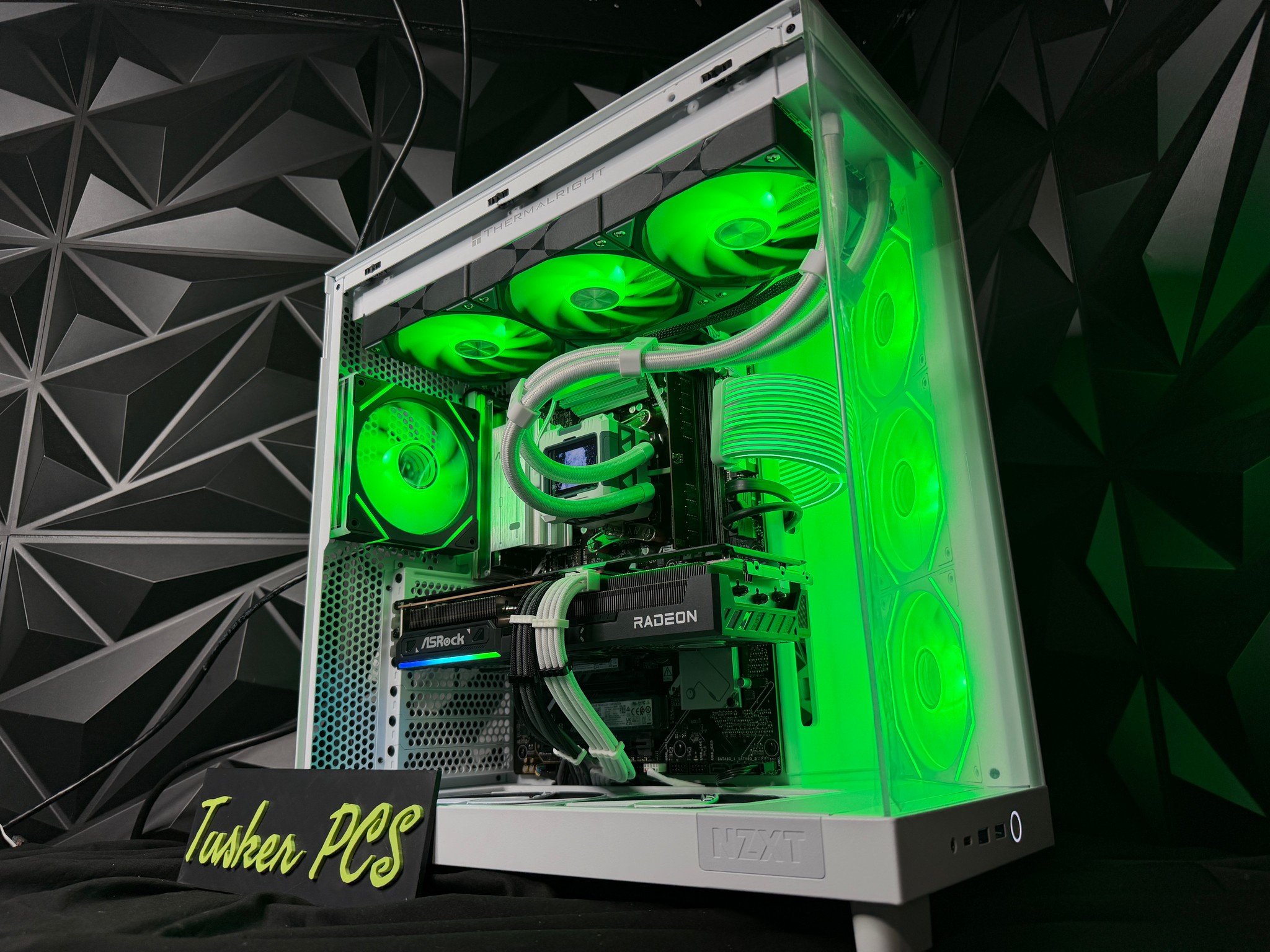 🖤❄️ BLACK ICE ❄️🖤Ryzen 9 7900X| RX 9070 | 4.5 TB NVMe| 32 GB DDR5| 850W Gold PSU