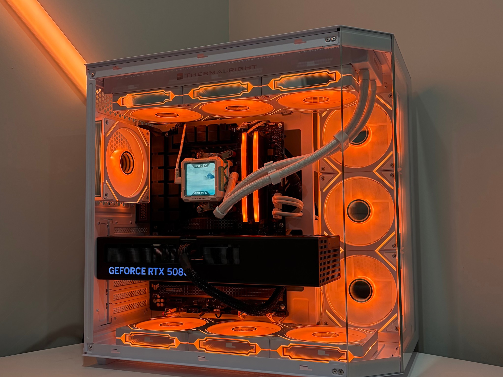 RTX 5080 | Ryzen 7 9850X3D | 32GB DDR5 RAM | 2TB SSD | Gaming PC