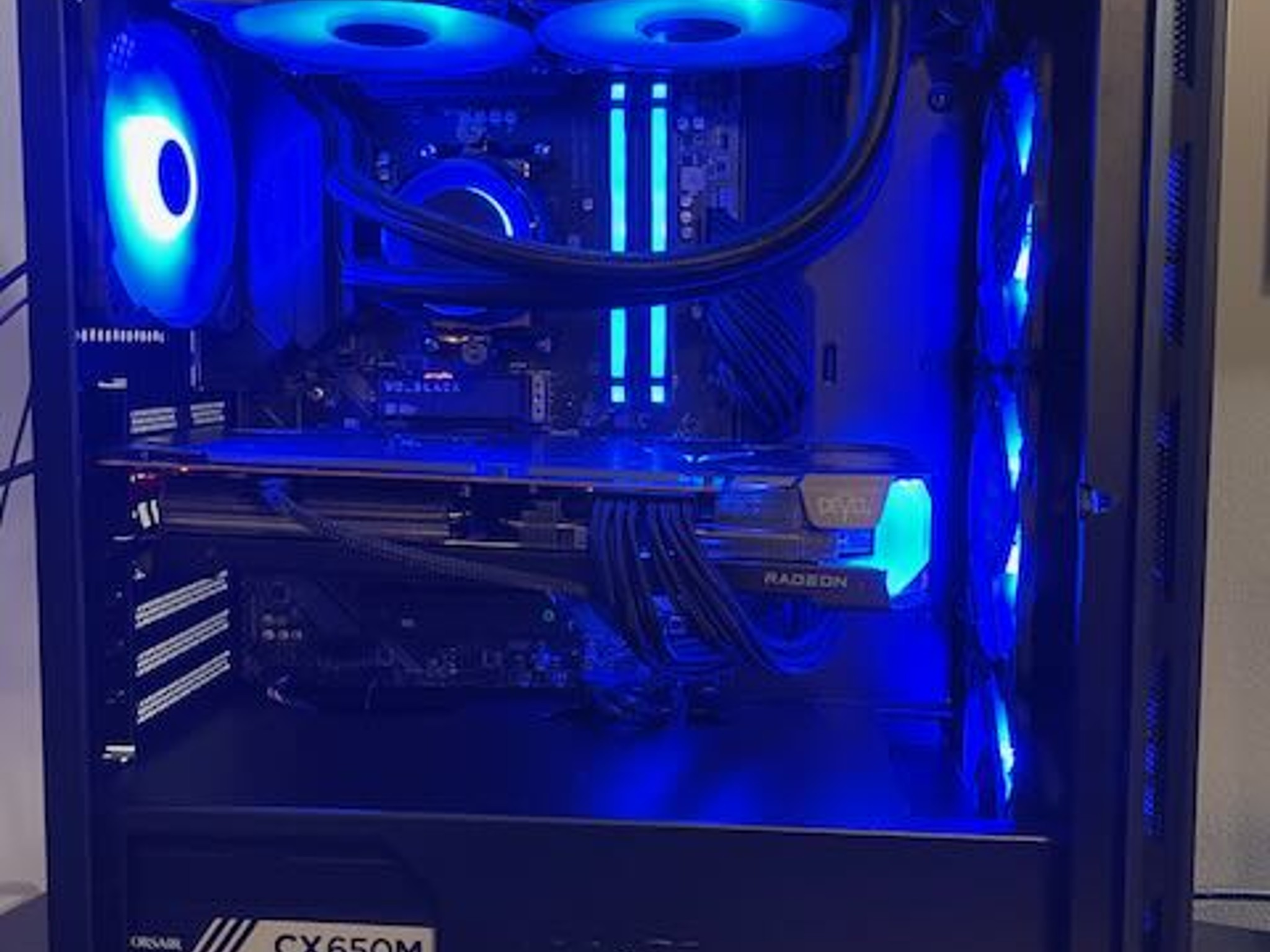 Shadow Fury! Gaming PC w/ Ryzen 5 5600X, RX 6700 XT, 32 GB DDR4, 1 TB NVMe, and lots of RGB