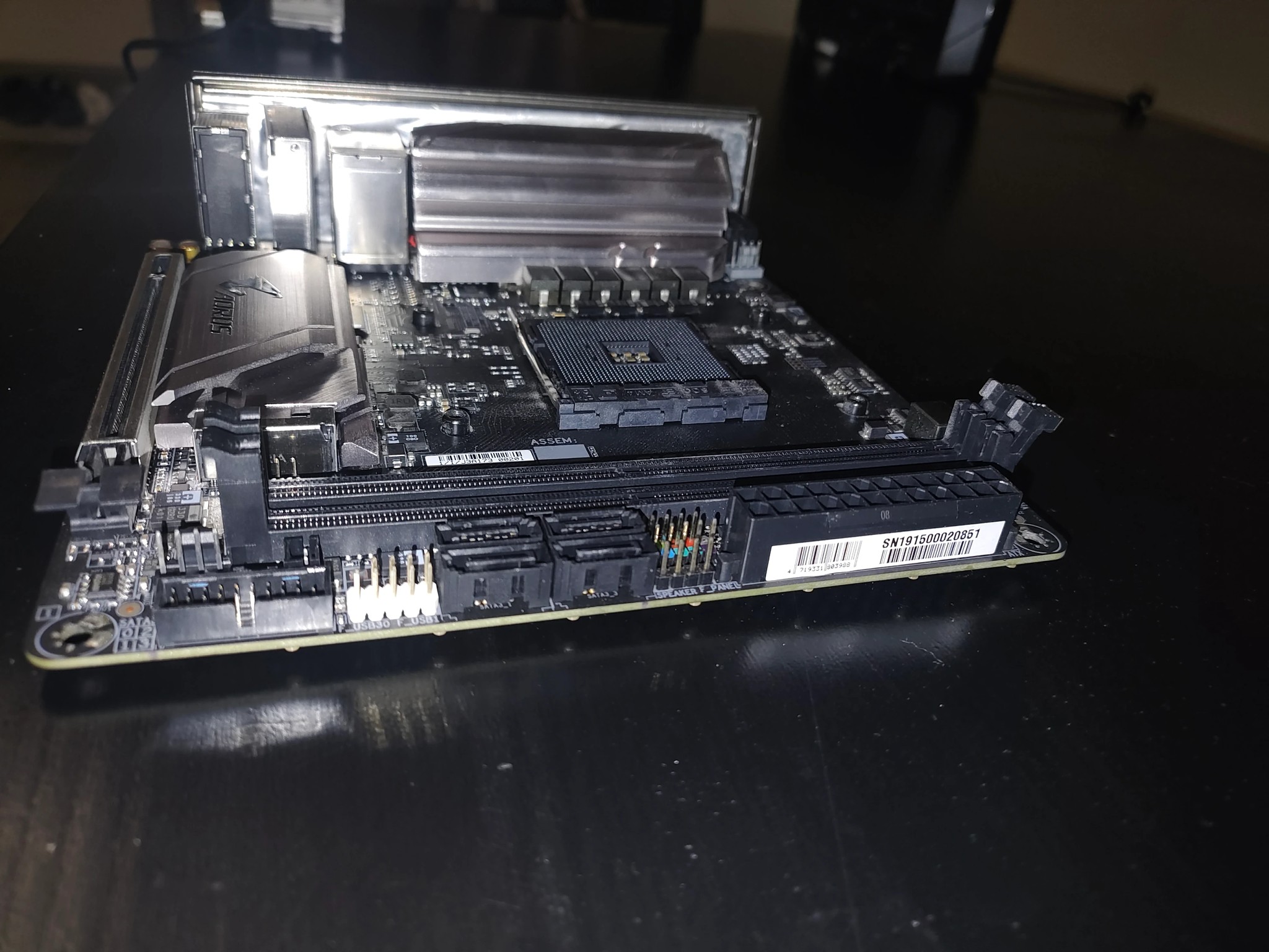 Refurbished: GIGABYTE B450 I AORUS PRO WIFI AM4 AMD B450 SATA HDMI Mini ITX AMD Motherboard