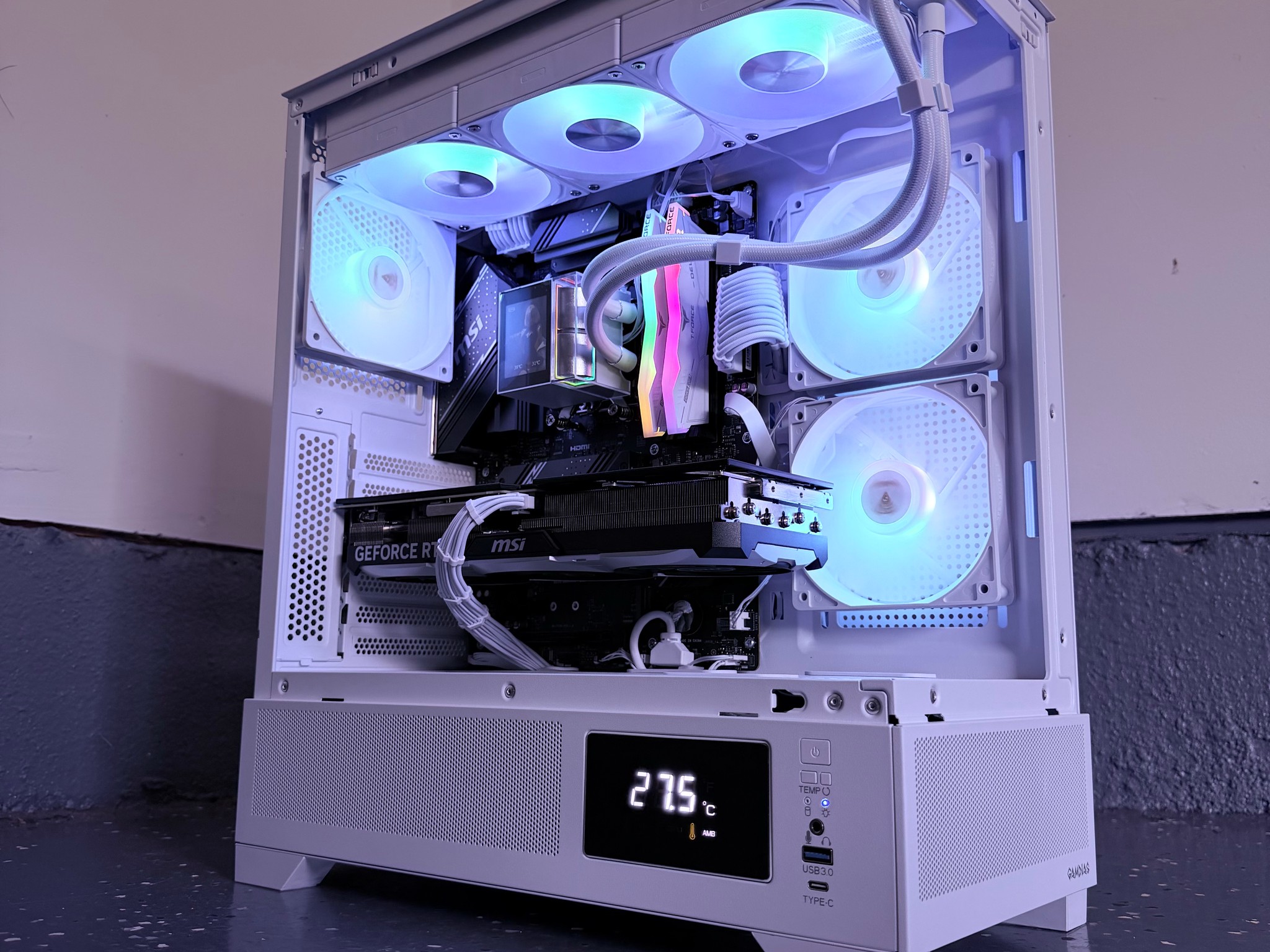 ⚪️"Polar Zenith "⚪️| 4k Gaming | RTX 4070 Ti Super 16GB | Ryzen 5 7600 | 32B DDR5 Ram | 2TB NVMe