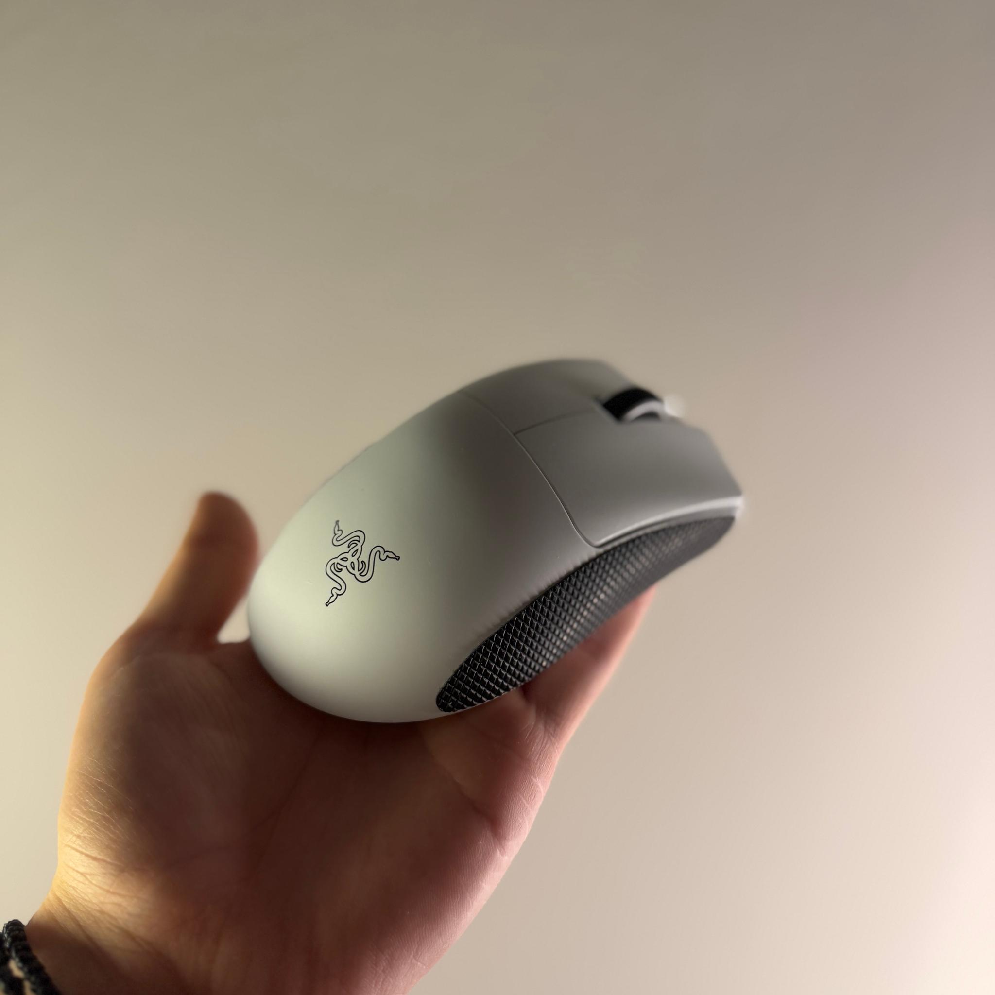 Razer DeathAdder V4 Pro Wireless Gaming Mouse