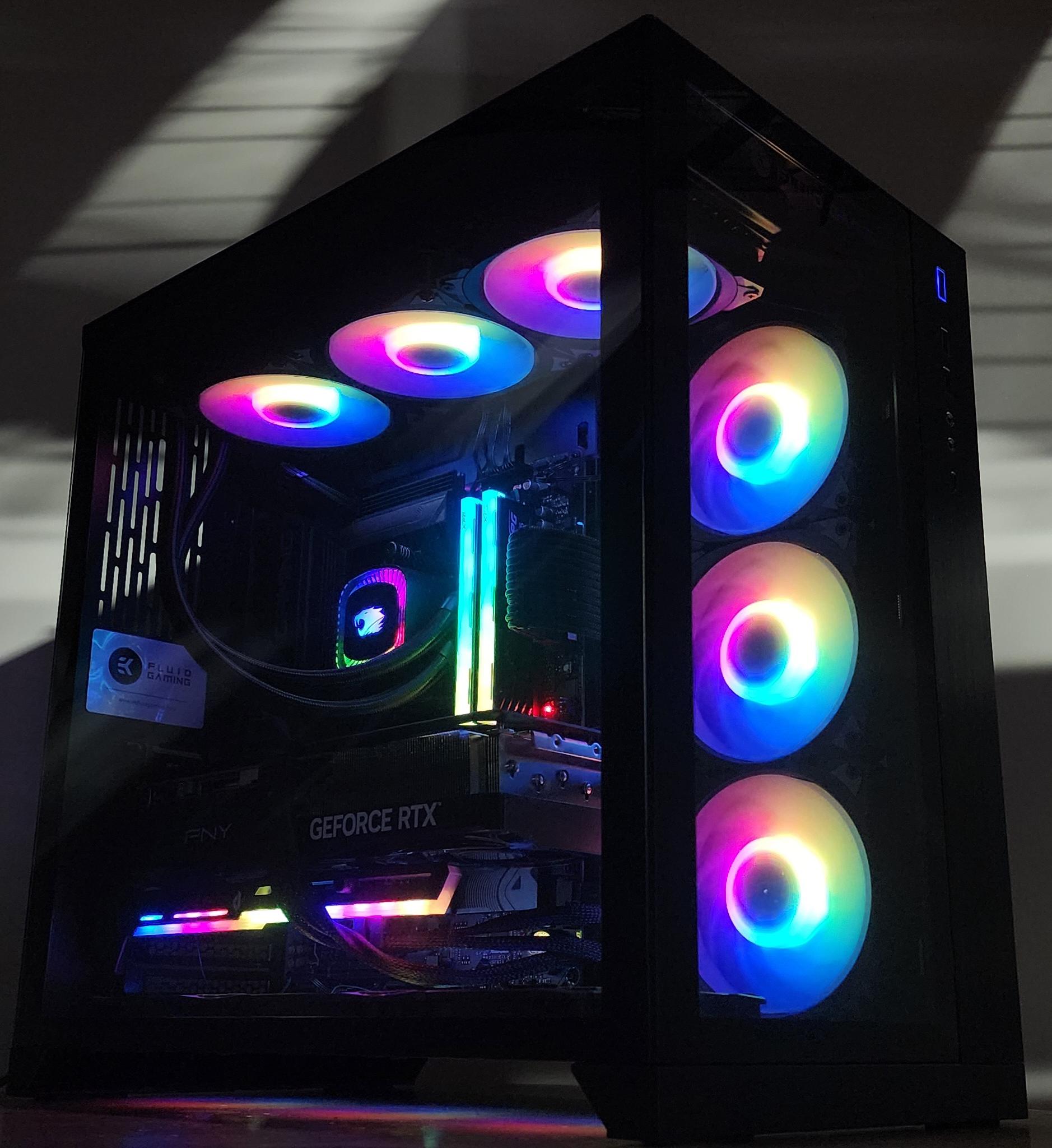 Gaming PC Ryzen 7 9700X 32GB RAM 2TB SSD RTX 5070 Ti 16GB Windows 11 Computer