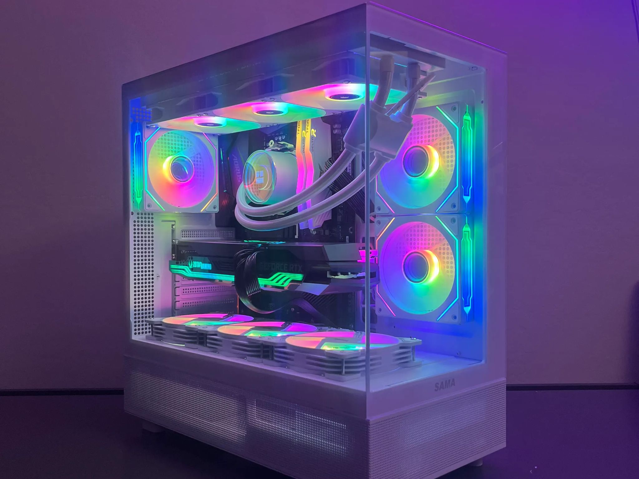 White Shadow 👻 | Ryzen 7 5700X RTX 3080 32GB DDR4 WiFi 1TB SSD