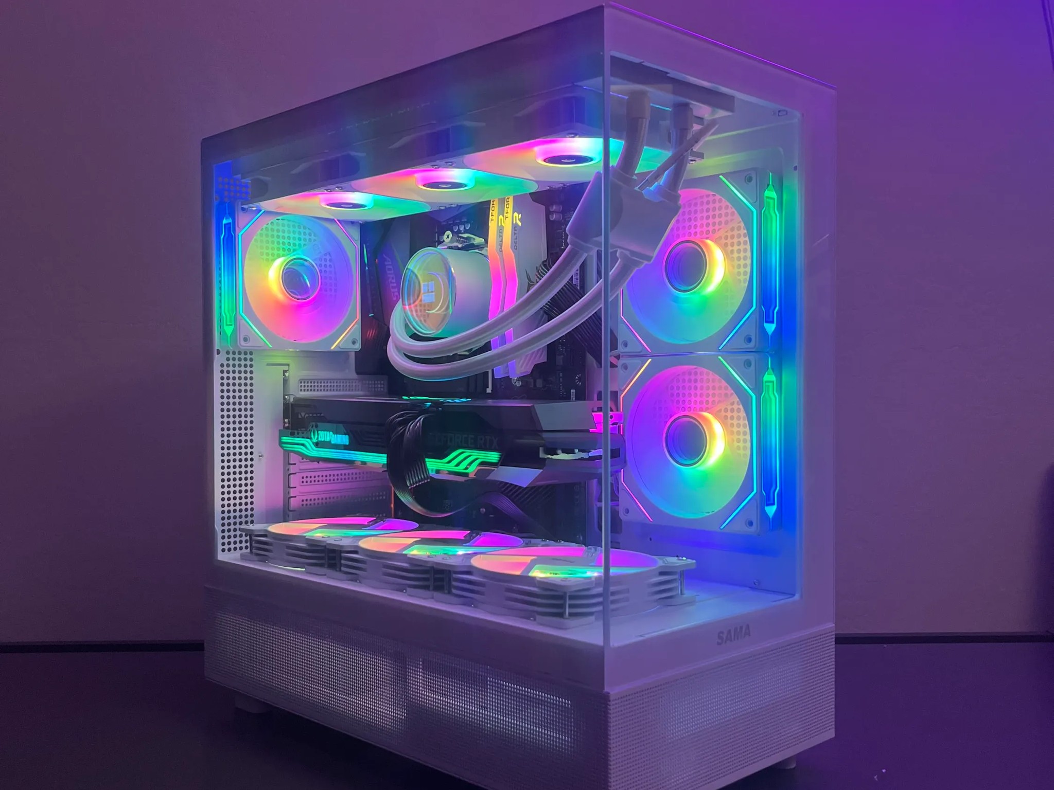 White Shadow 👻 | Ryzen 7 5700X RTX 3080 32GB DDR4 WiFi 1TB SSD