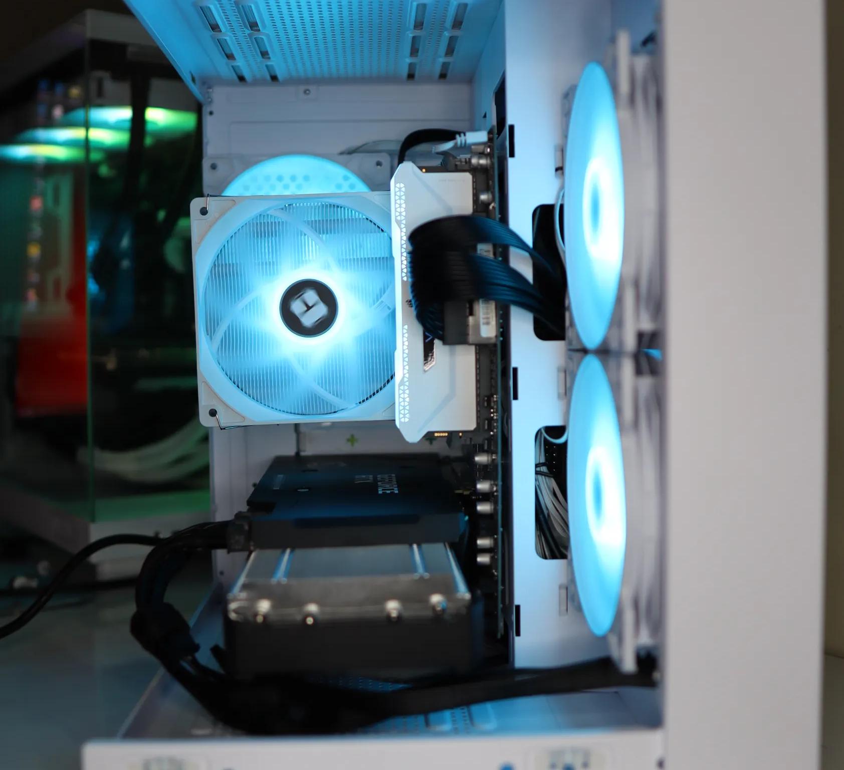 1080p/1440p Gaming PC | RTX 3070 | RYZEN 7 3700X | 32GB RAM | WIFI |