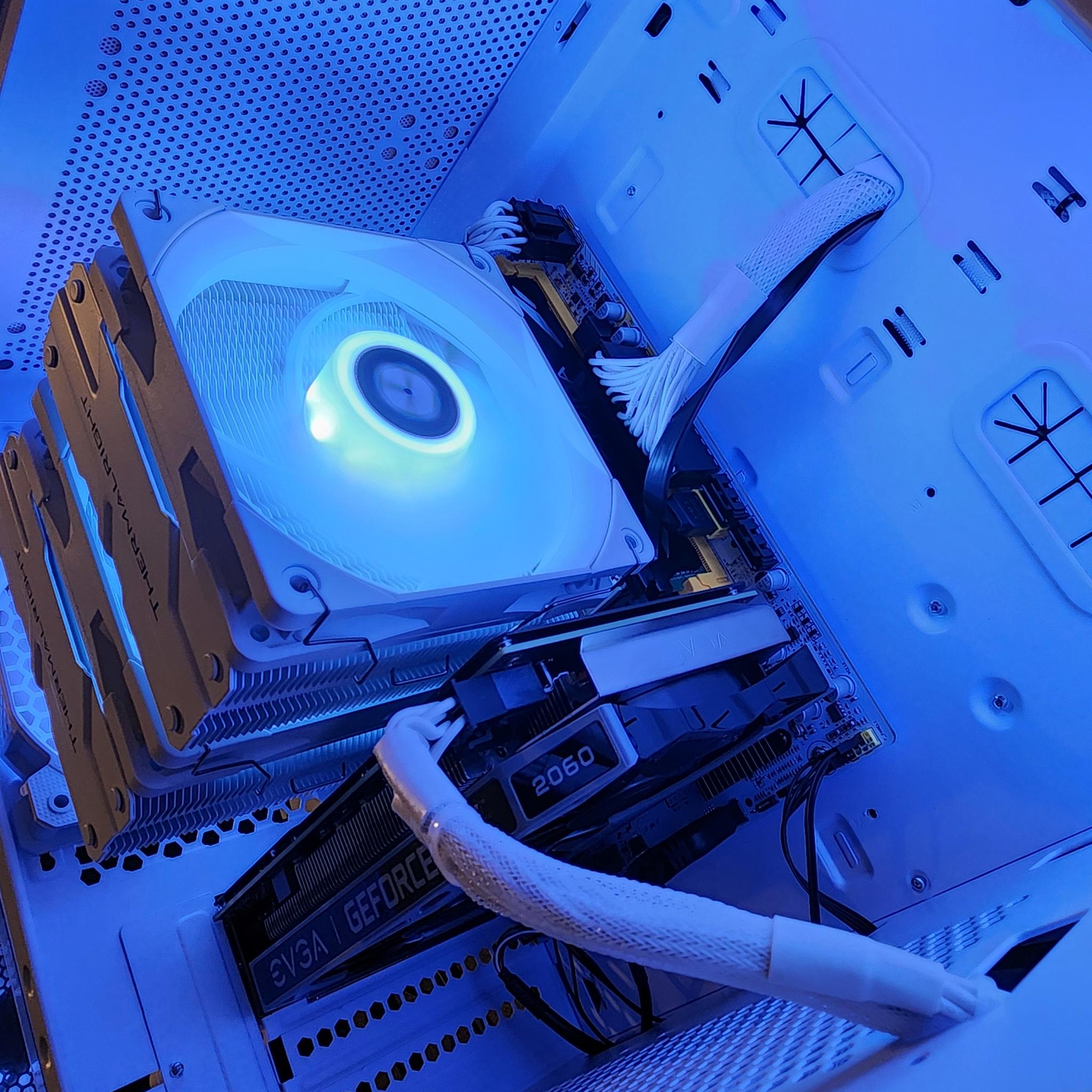 Nvidia RTX 2060 / Intel Xeon E5-2680 v4 (14 Cores / 28 Threads) / 32GB DDR4 / 512GB SSD