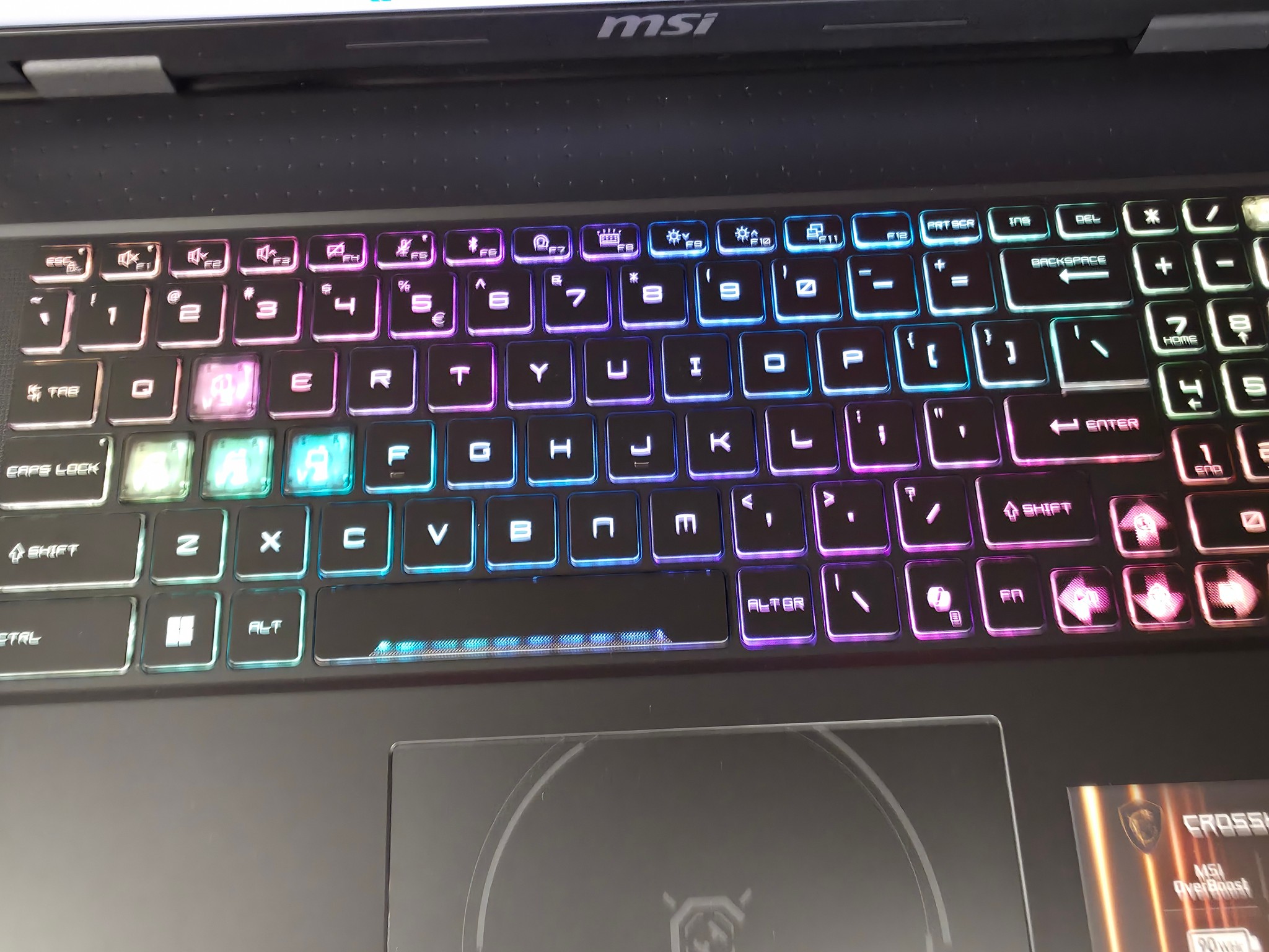 MSI Crosshair 18 HX 240Hz QHD+ 1600p Gaming Laptop l RTX 5070 l Intel I9 275 HX l 32GB DDR5