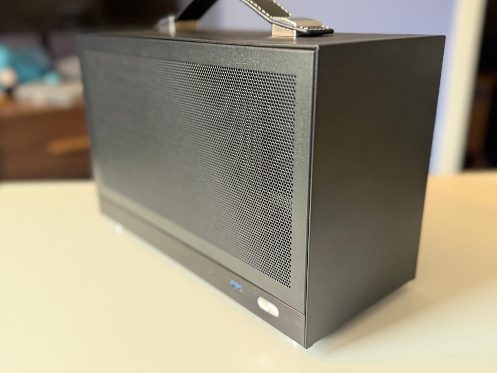 💼 Portable PC - RTX 3060 Ti | Ryzen 5 5600 | 1TB SSD | 16GB DDR4