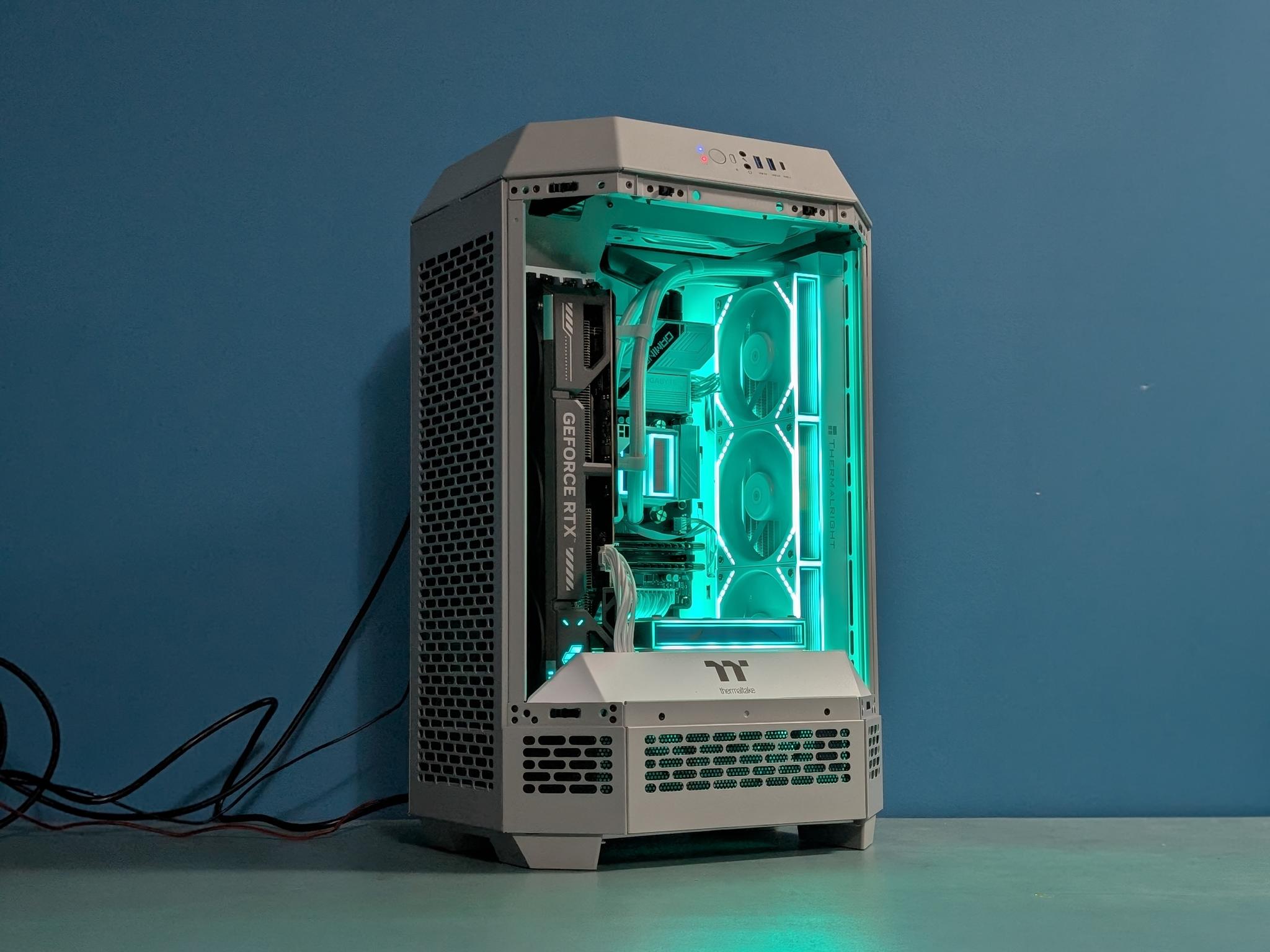 The Sci-Fi Powerhouse: RTX 5070 / i5-14600K / Tower 300 Limestone Edition