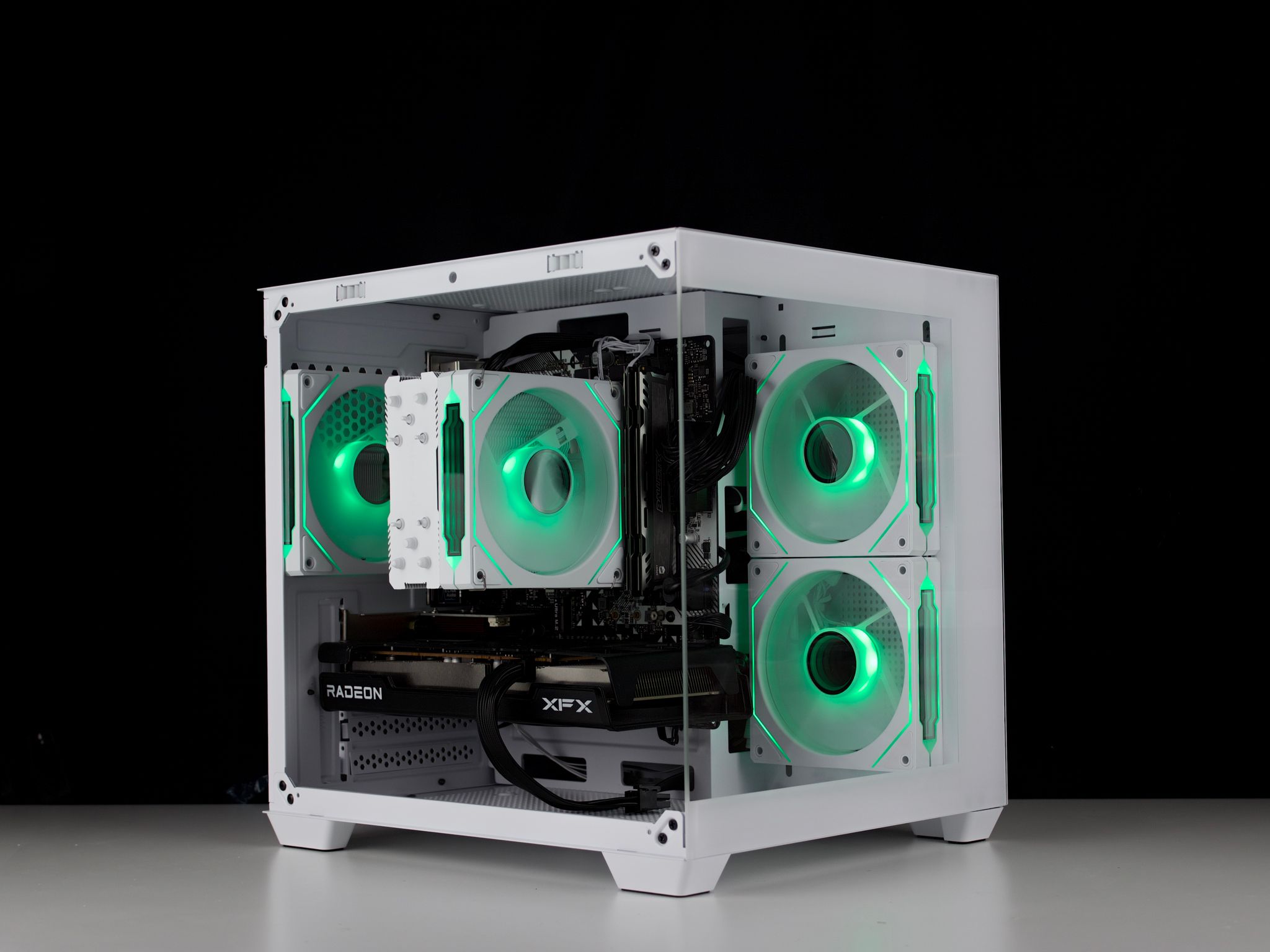 🧊❄️🧊 White Gaming PC – RX 6600, Ryzen 5 3600, 16GB RAM, 512GB SSD - WiFi, BlueTooth