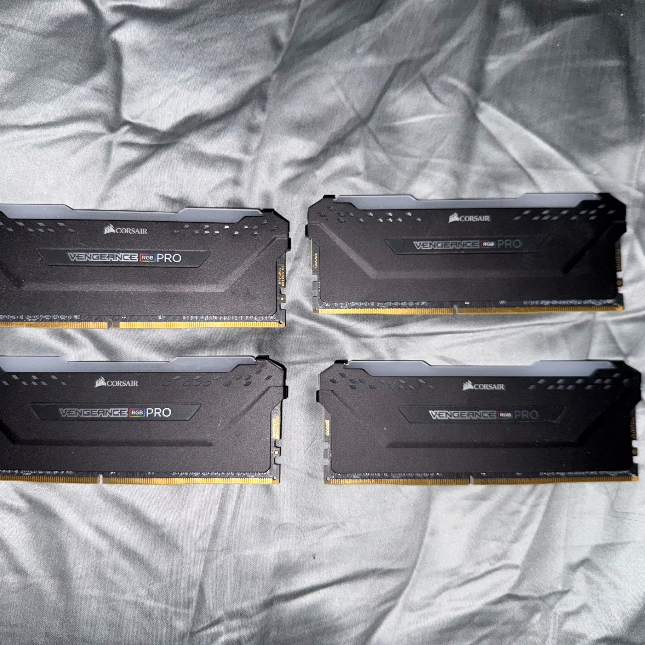 Corsair Vengeance RGB Pro 64GB (4x16GB) DDR4 3600