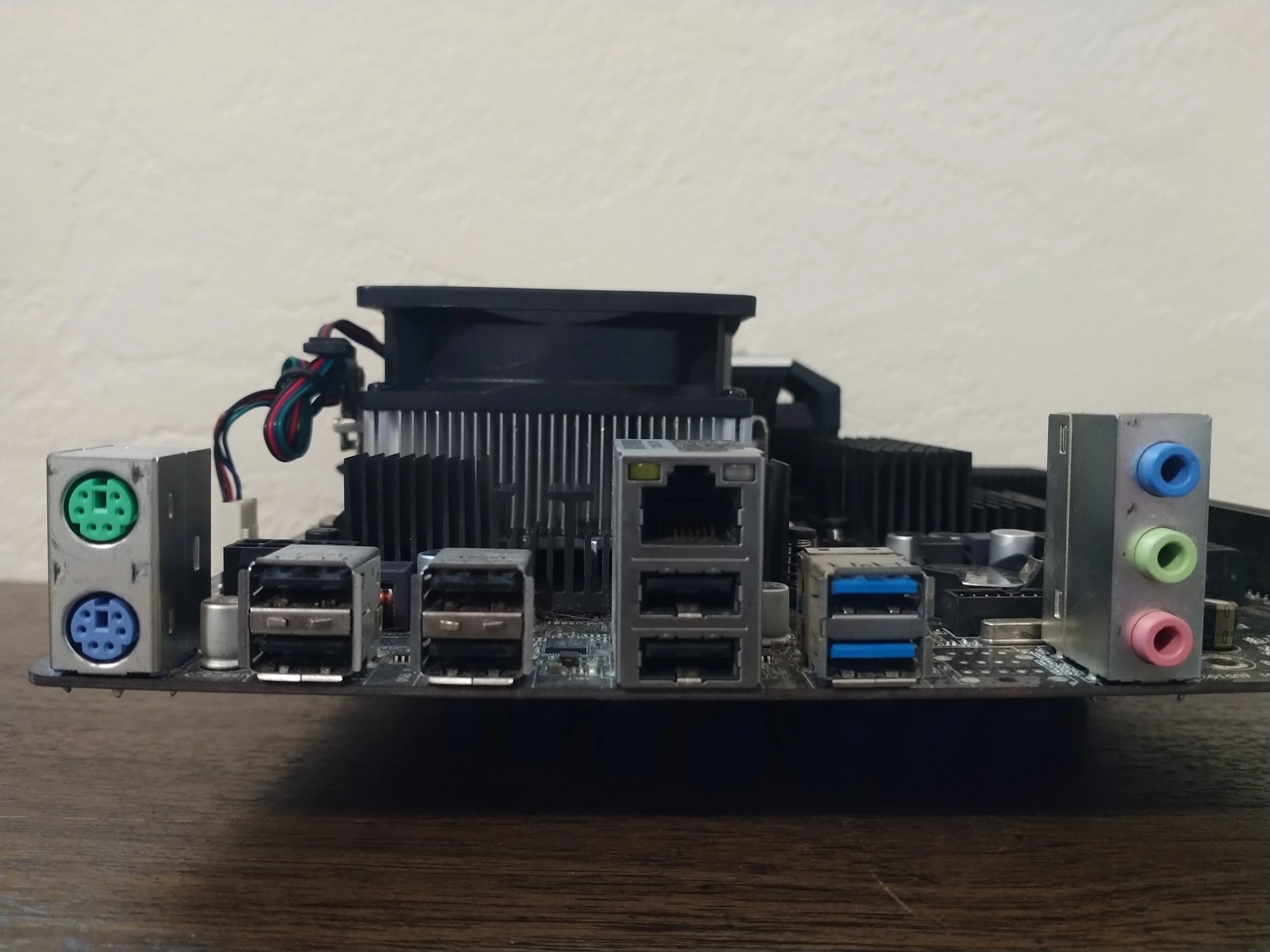 fx-8300 16gb ram asrock motherboard with cpu cooler