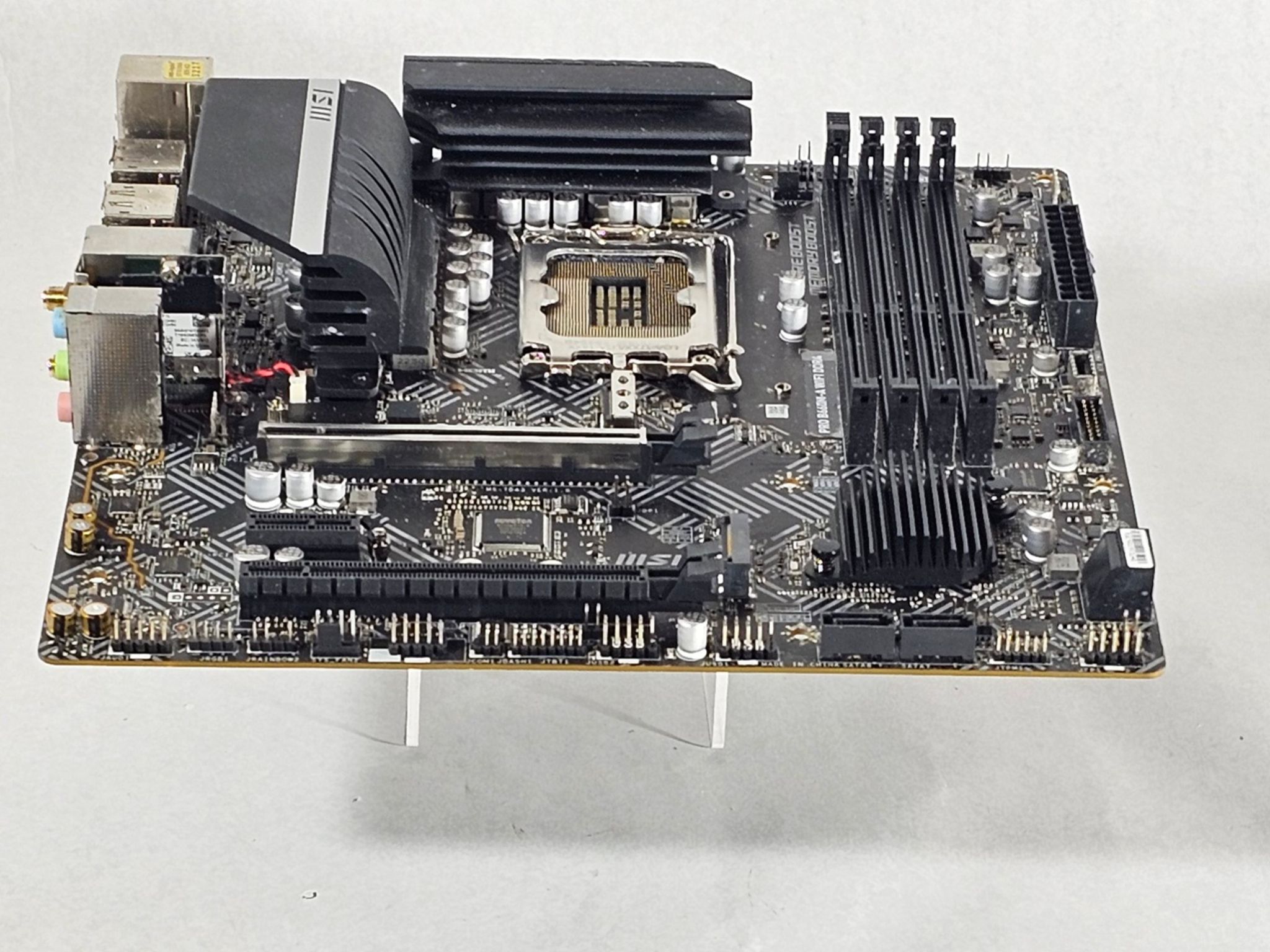 MSI PRO B660M-A WIFI DDR4 LGA1700 Motherboard
