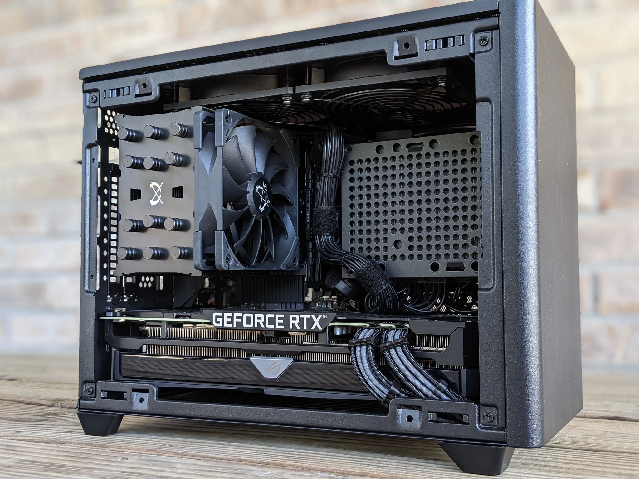 Scythe Mugen 5 Black Edition (SCMG-5100BE) + 2x Arctic P12 PST PWM Case Fans & 8g MX-4 Thermal Paste