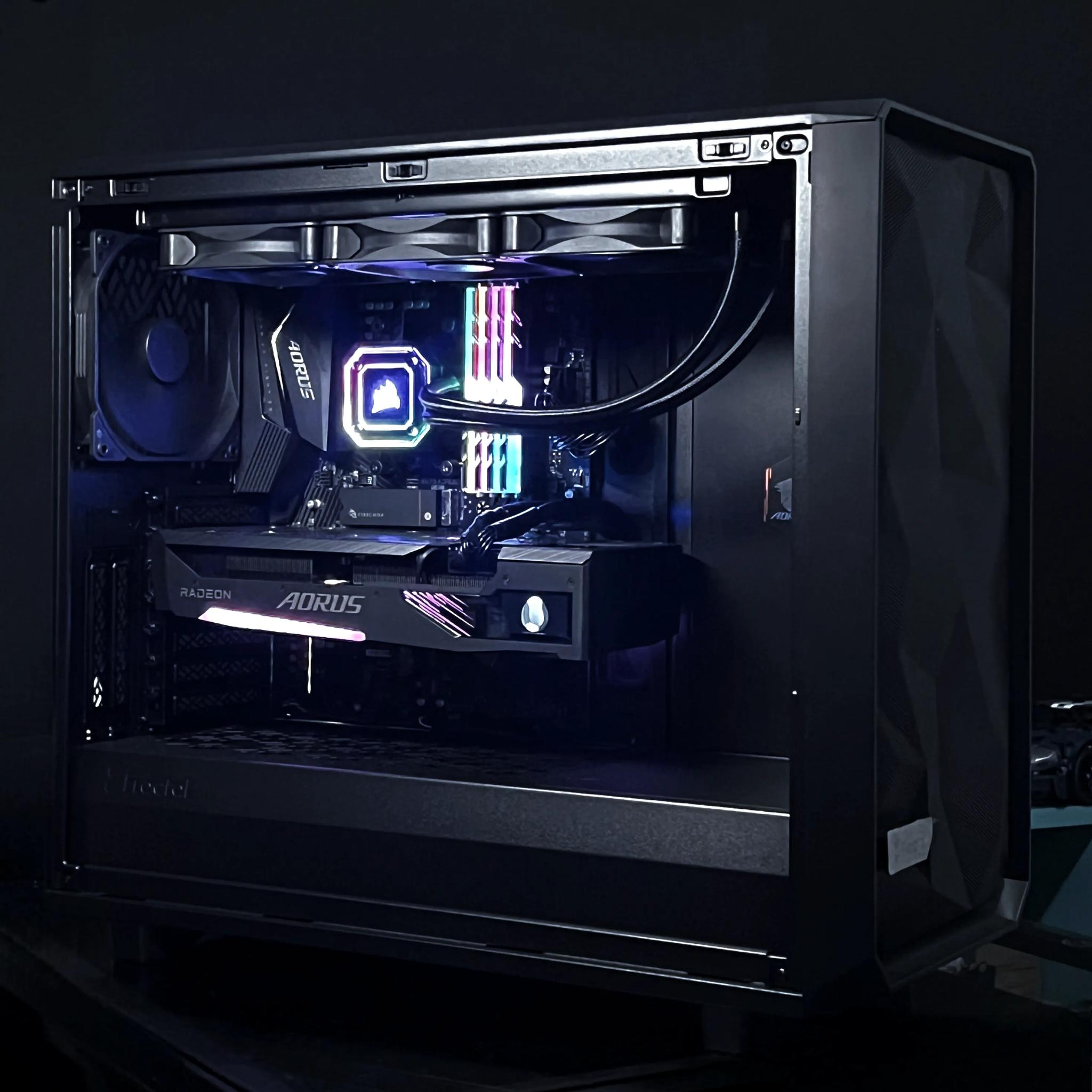 R7 5800X / RX 6800XT Gaming PC Computer