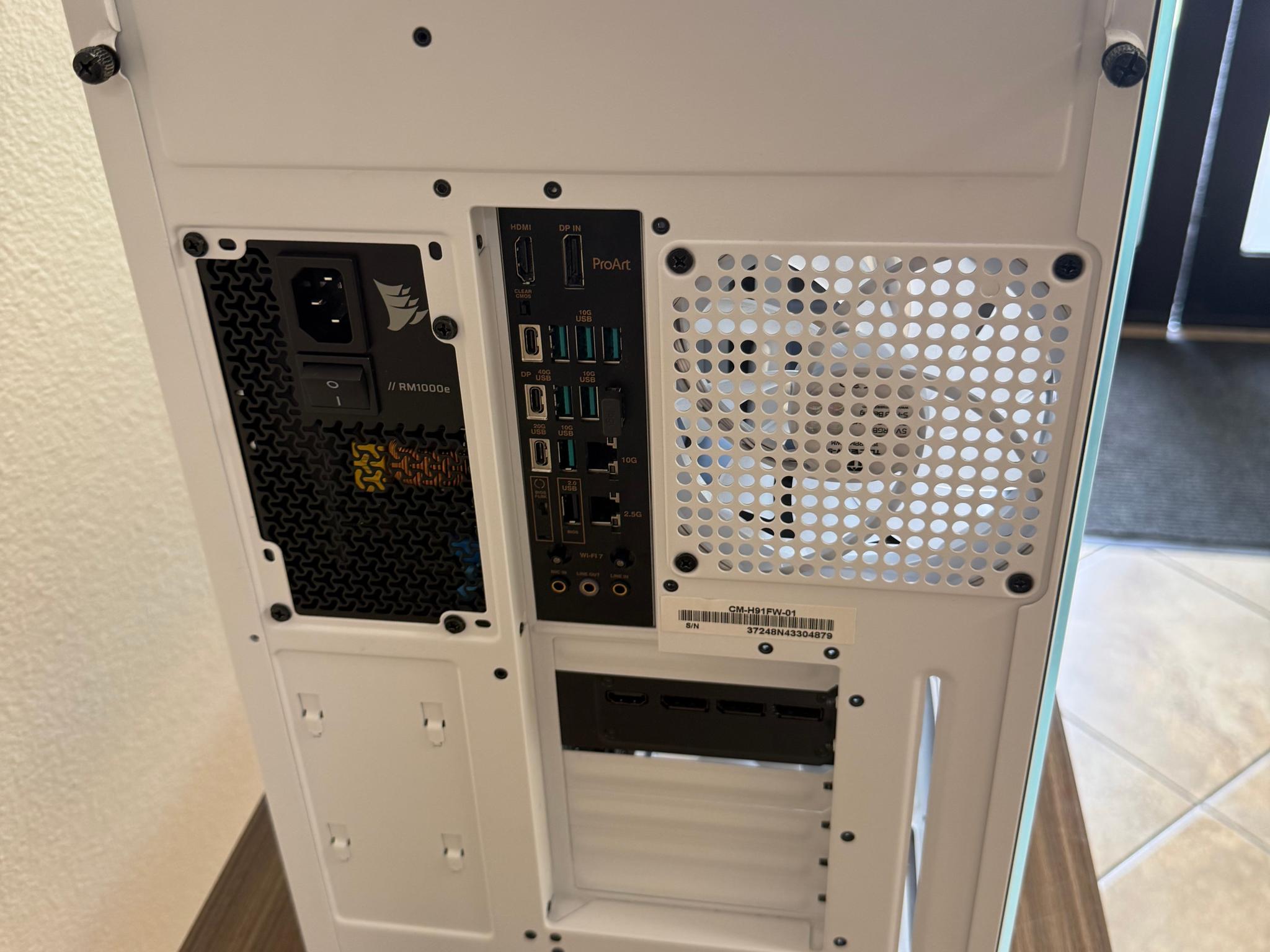 🤍 White Flagship Creator & Gaming PC | Ryzen 9 9950X3D | RTX 5080 Founders Edition | 64GB DDR5