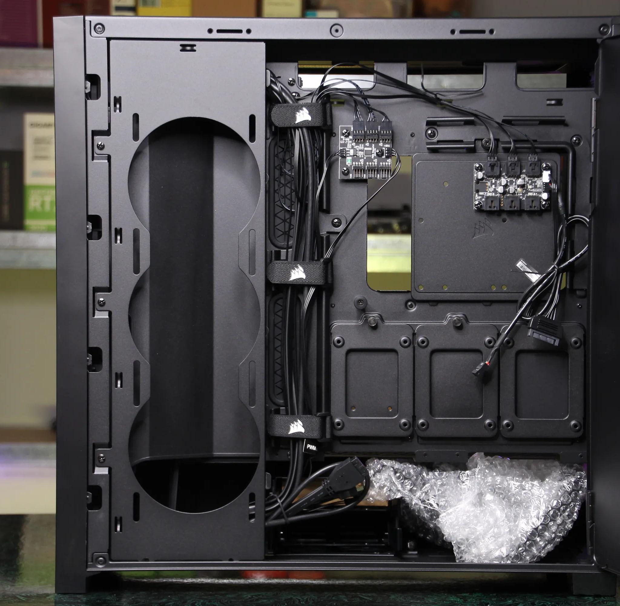Corsair iCUE 5000X RGB Case + Corsair iCUE H150i RGB ELITE Liquid Cooler Combo