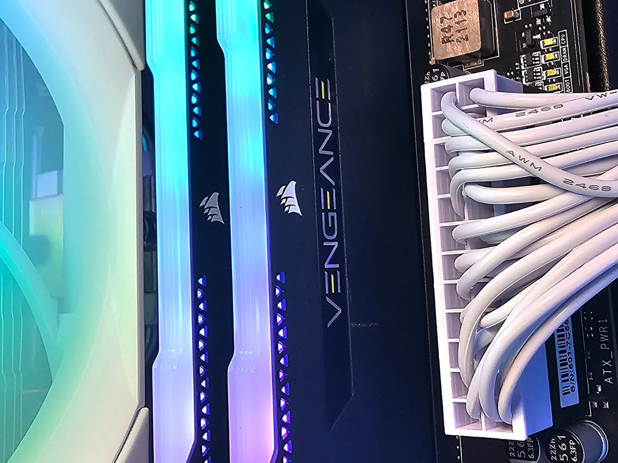 RTX 4060 8GB / Ryzen 5 5500 / 32GB DDR4 / 1TB SSD / Wi-Fi + BT /ɢᴜᴀʀᴅɪᴀɴ