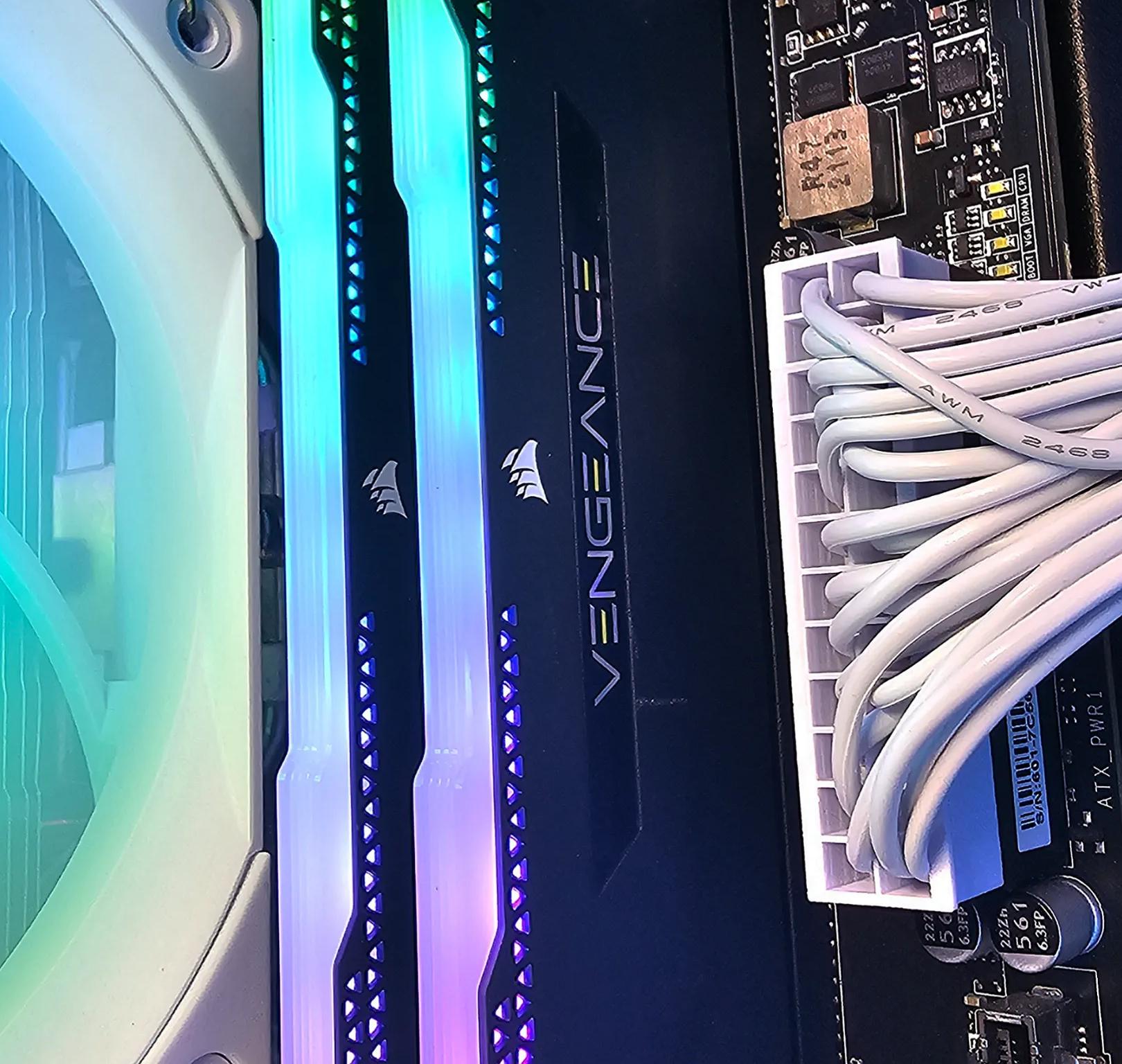 RTX 4060 8GB / Ryzen 5 5500 / 32GB DDR4 / 1TB SSD / Wi-Fi + BT /ɢᴜᴀʀᴅɪᴀɴ