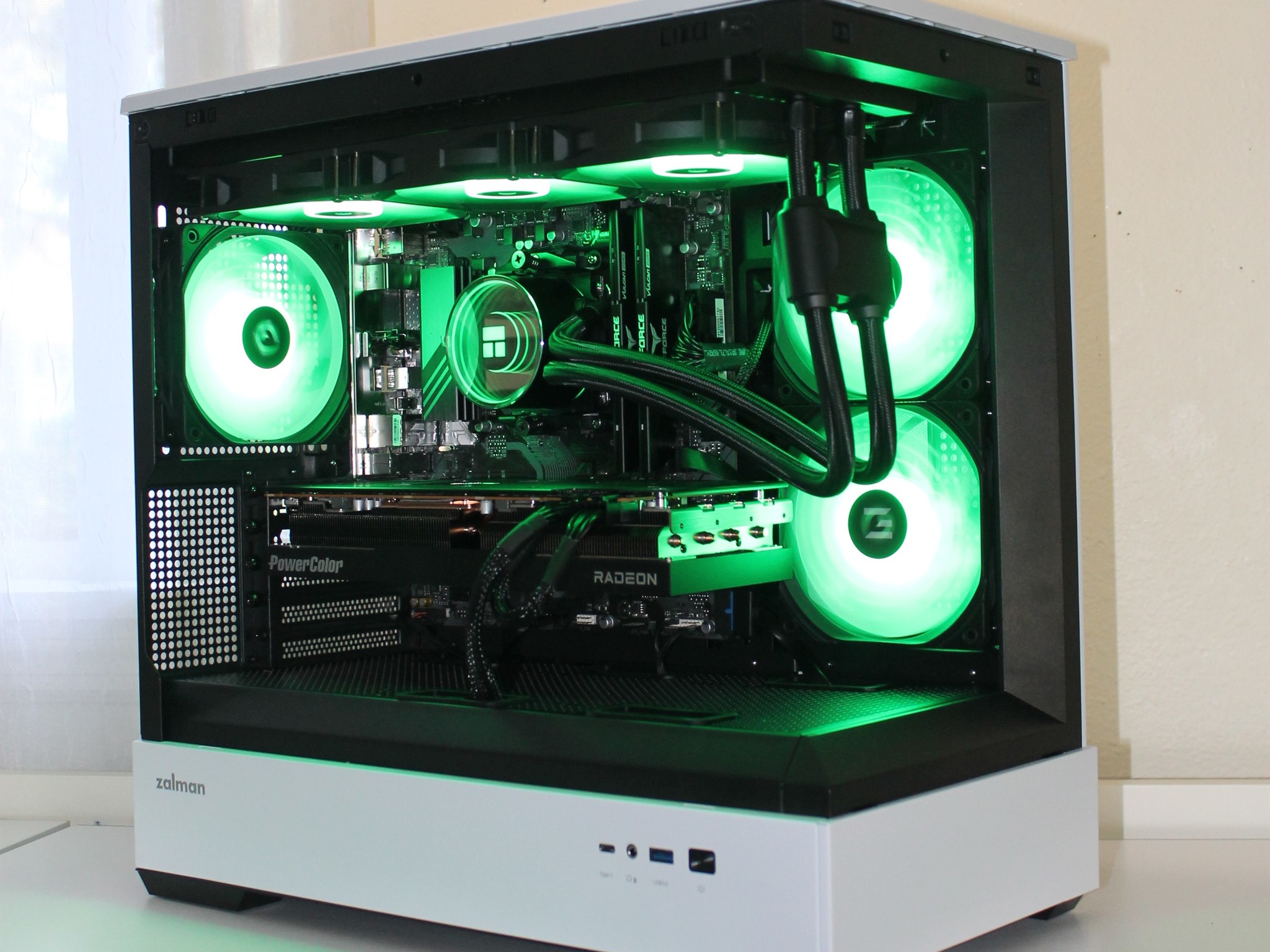 🤍🖤RX 7800 XT 16GB| Ryzen 5 7600| 32GB Ram| 1TB|🤍🖤