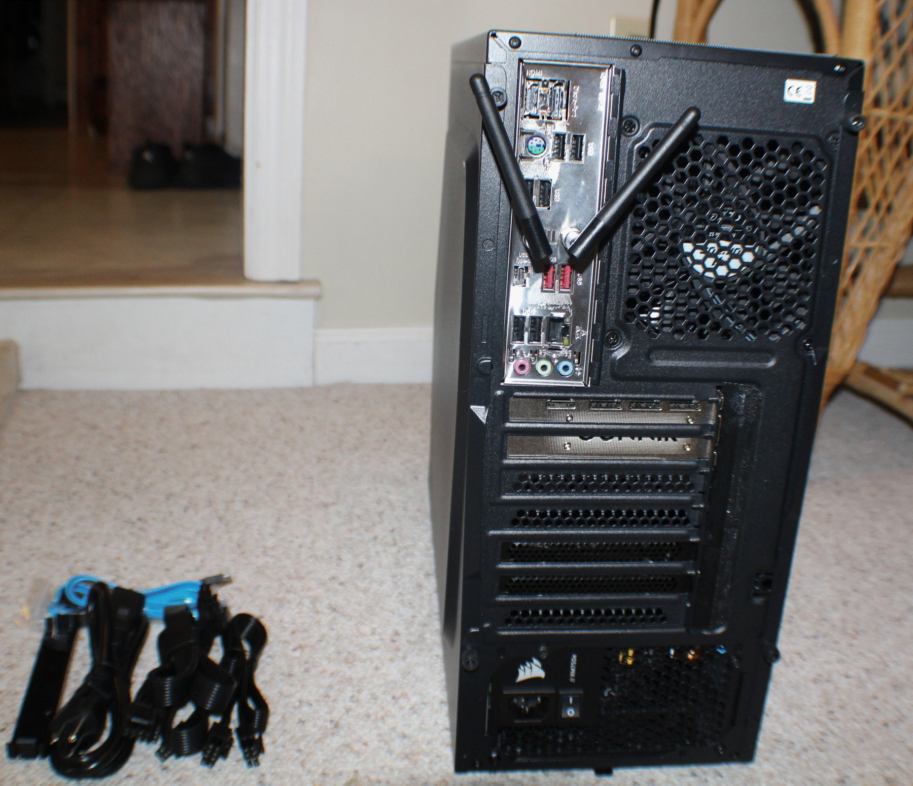 Thermaltake / Ryzen 5 9600x / Intel B580