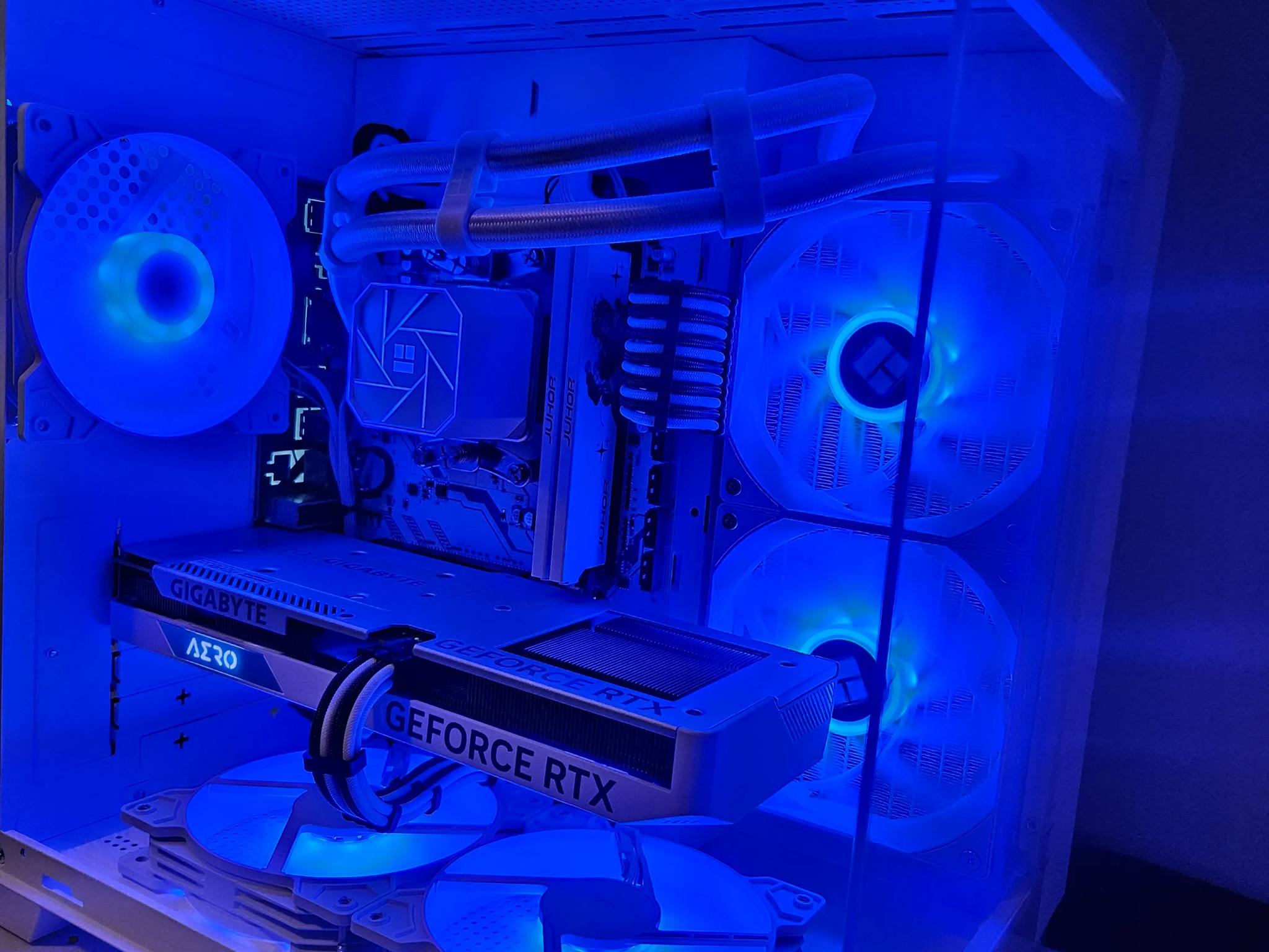 Arctic Rig Liquid Cooled Ryzen 5 / 16GB DDR4 / 1TB SSD / RTX 4060