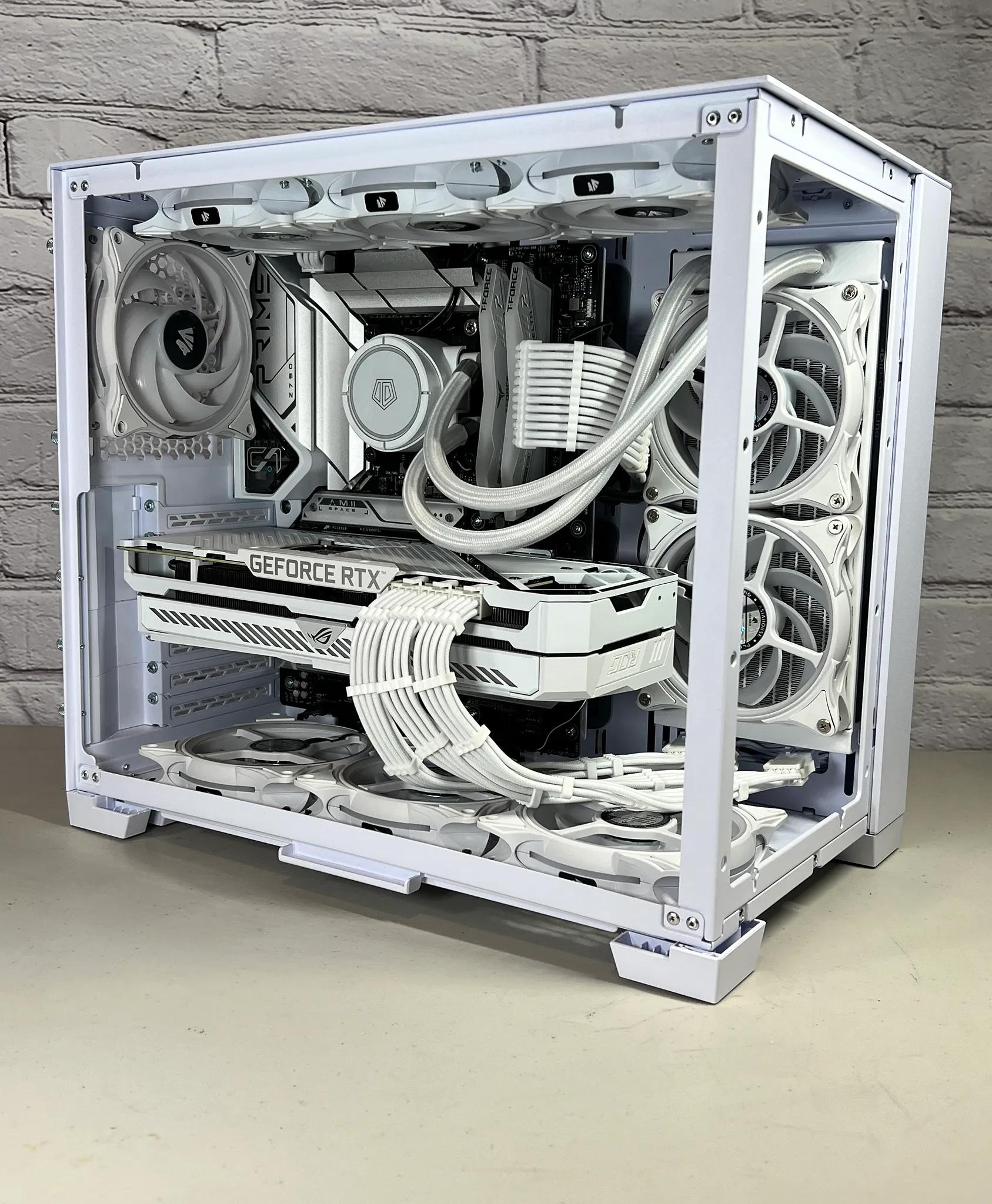 Snow Edition - Intel 13600KF Asus ROG Strix RTX 3080 32GB DDR5 RAM 2TB M.2 Win 11 Pro