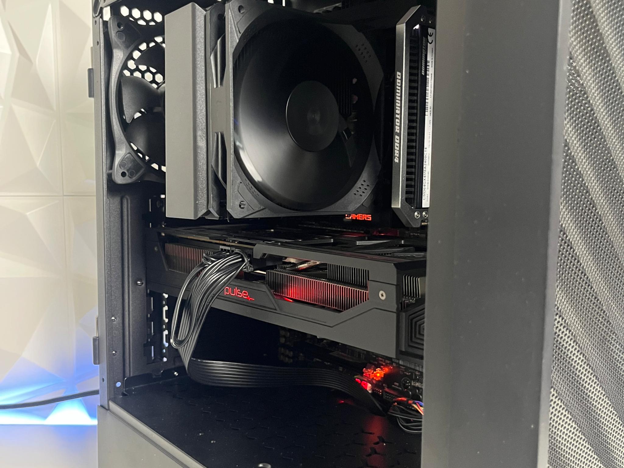 ⚫️⚫️ | i7 6850K + RX Vega 56 8GB | 16GB | WiFi & BT INCLUDED