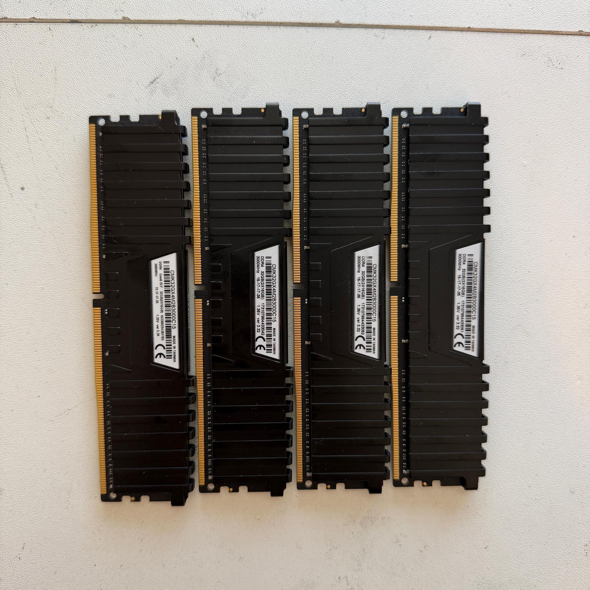 Corsair Vengeance LPX 64GB (4x16GB) DDR4 3000MHz CL15 RAM