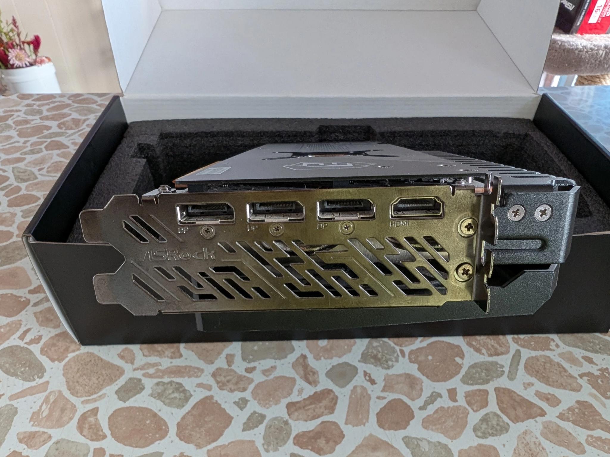 ASRock RX 7800 XT Phantom Gaming 16 GB OC